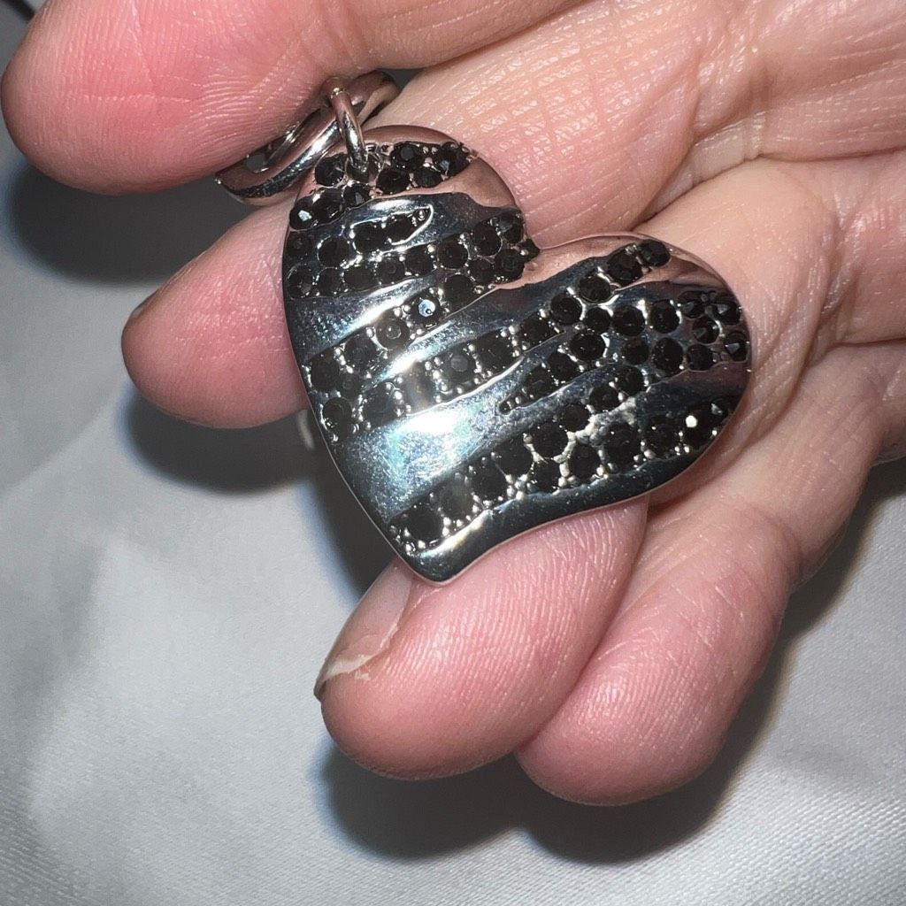 Guess Guess Silver Tone and Black Crystal Heart Size ONE SIZE - 5 Thumbnail