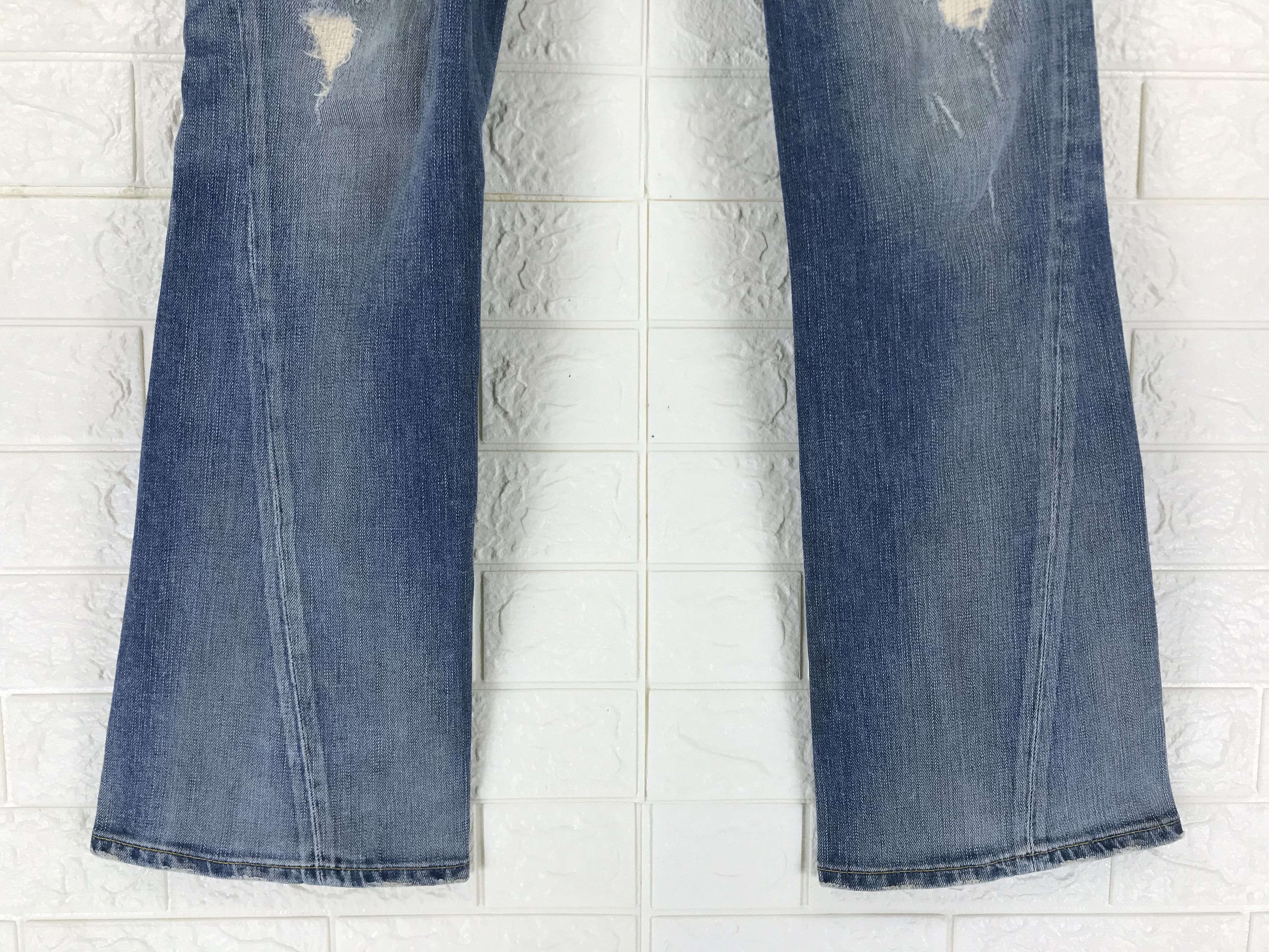 Edwin Vintage Edwin Cowboy Leather Buckle Back Flare Jeans Size US 32 / EU 48 - 8 Thumbnail