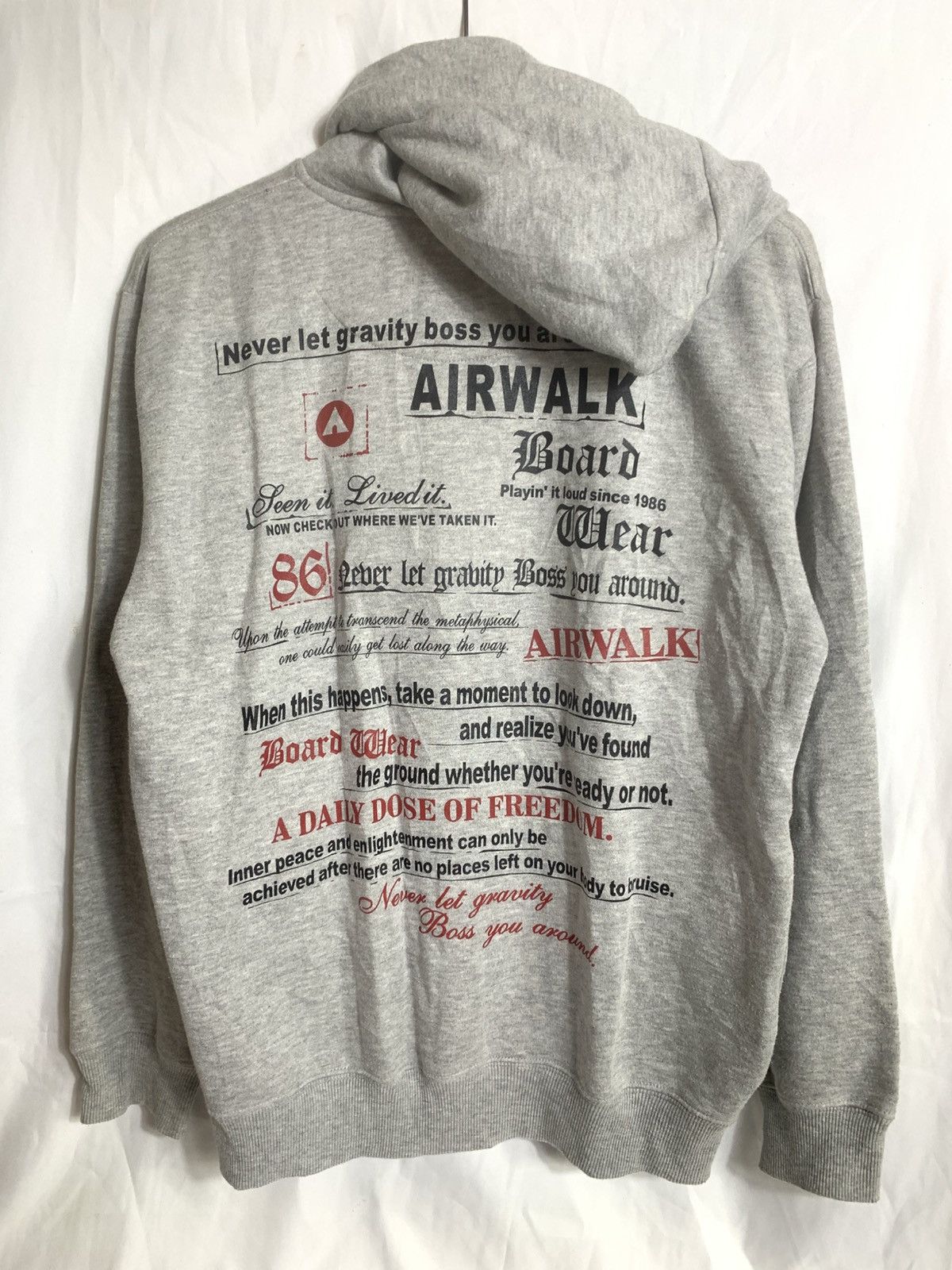 Japanese Brand Airwalk Doublelayer Zip style Size US M / EU 48-50 / 2 - 16 Thumbnail