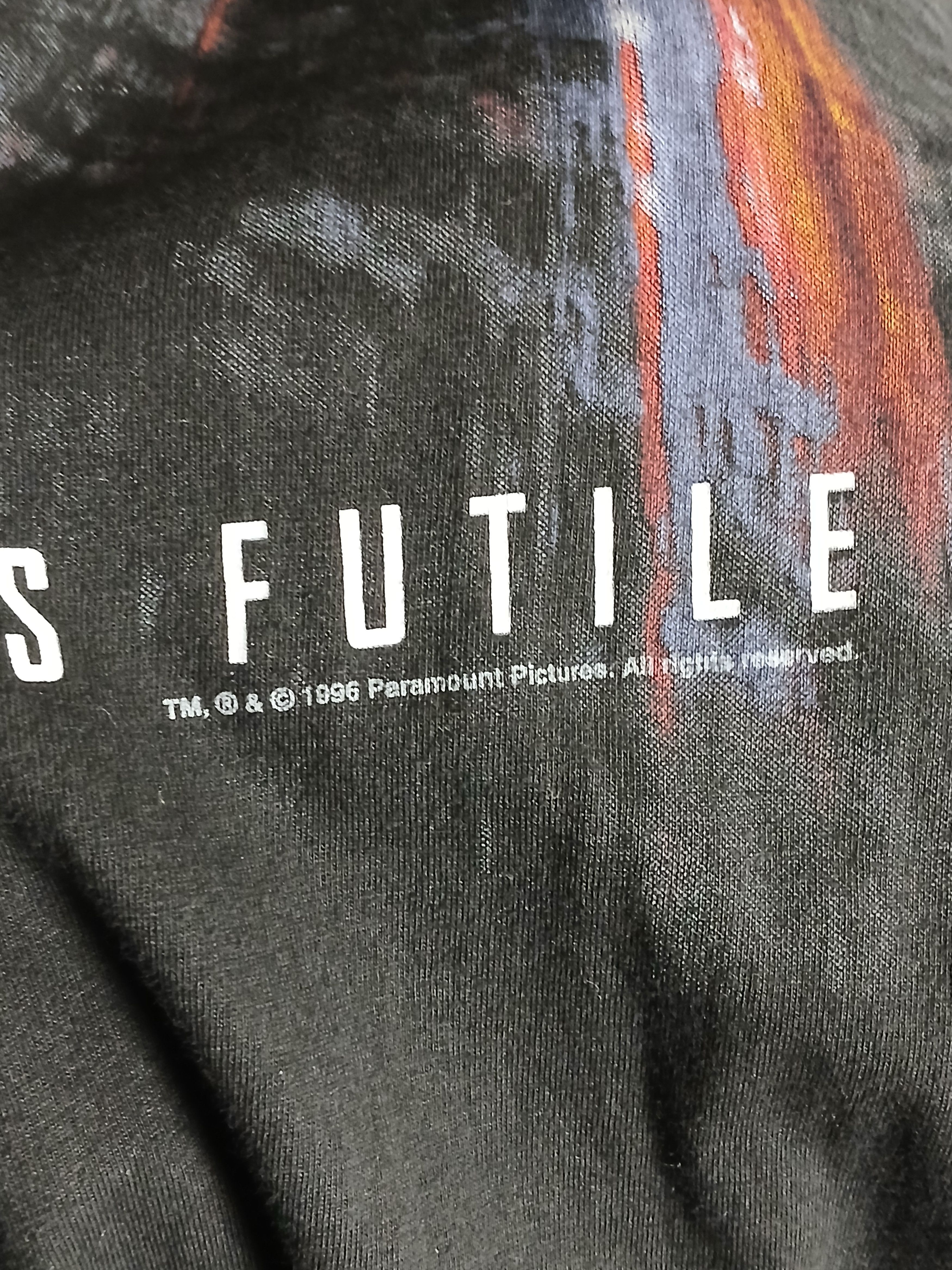 Vintage Vintage 1996 Star Trek First Contact T-Shirt Size US XL / EU 56 / 4 - 4 Thumbnail
