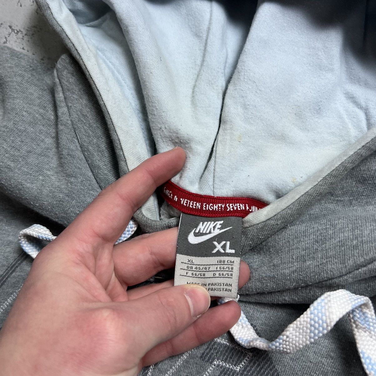 Nike 00s NIKE AIR BIG LOGO VINTAGE Y2K OVERSIZED PULLOVER HOODIE Size US XL / EU 56 / 4 - 8 Thumbnail