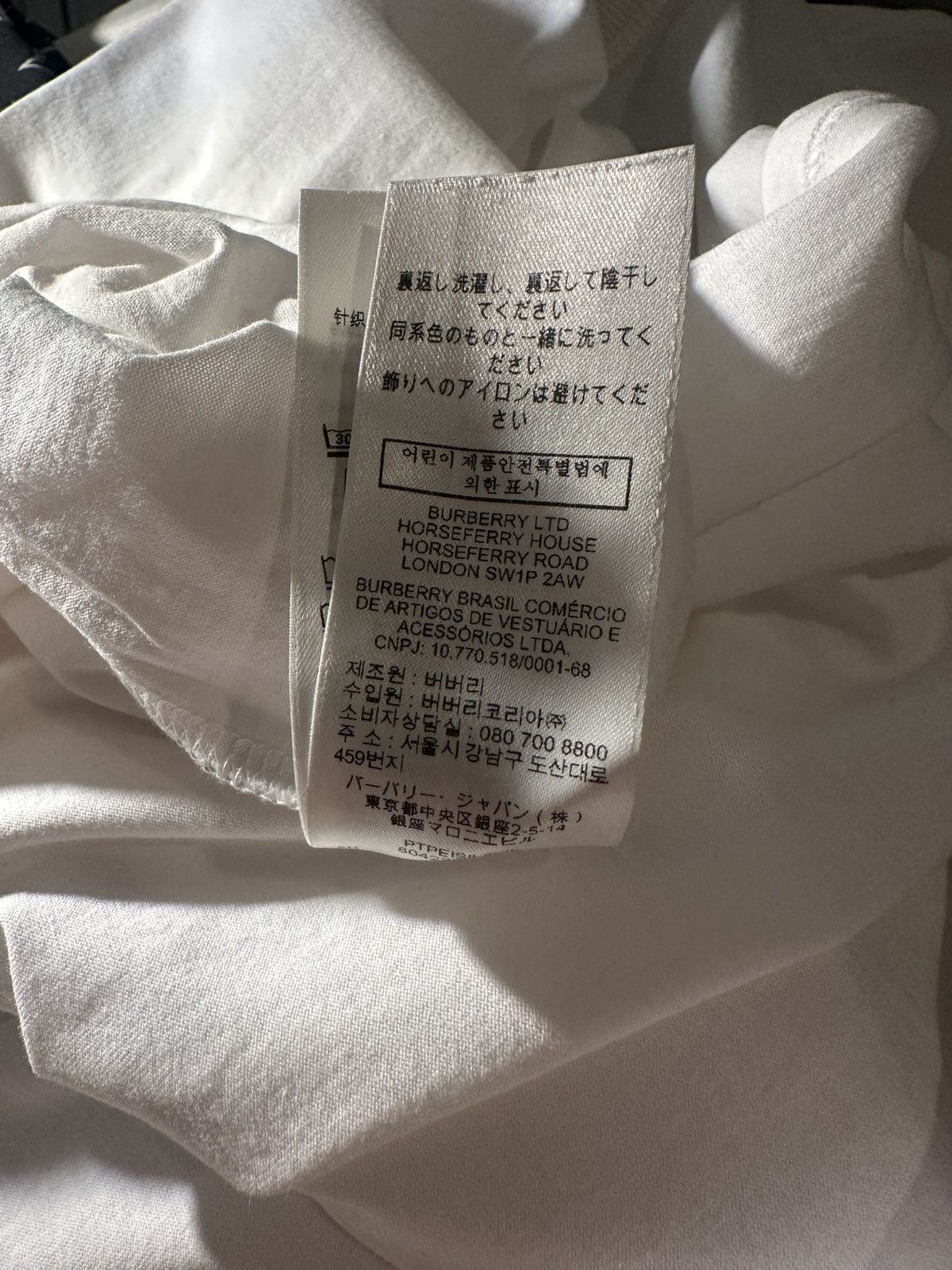 Burberry Burberry England Logo Patch T-shirt White M Size US M / EU 48-50 / 2 - 7 Thumbnail
