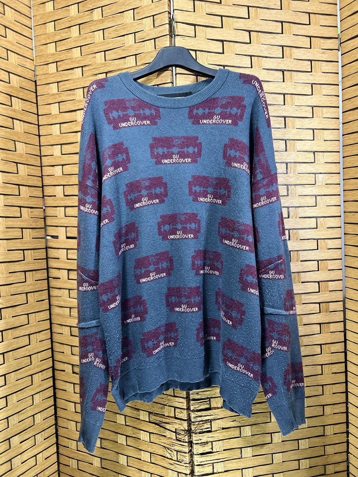 GU × Undercover GU x UNDERCOVER RAZOR BLADE SWEATSHIRT Size US L / EU 52-54 / 3 - 1 Thumbnail