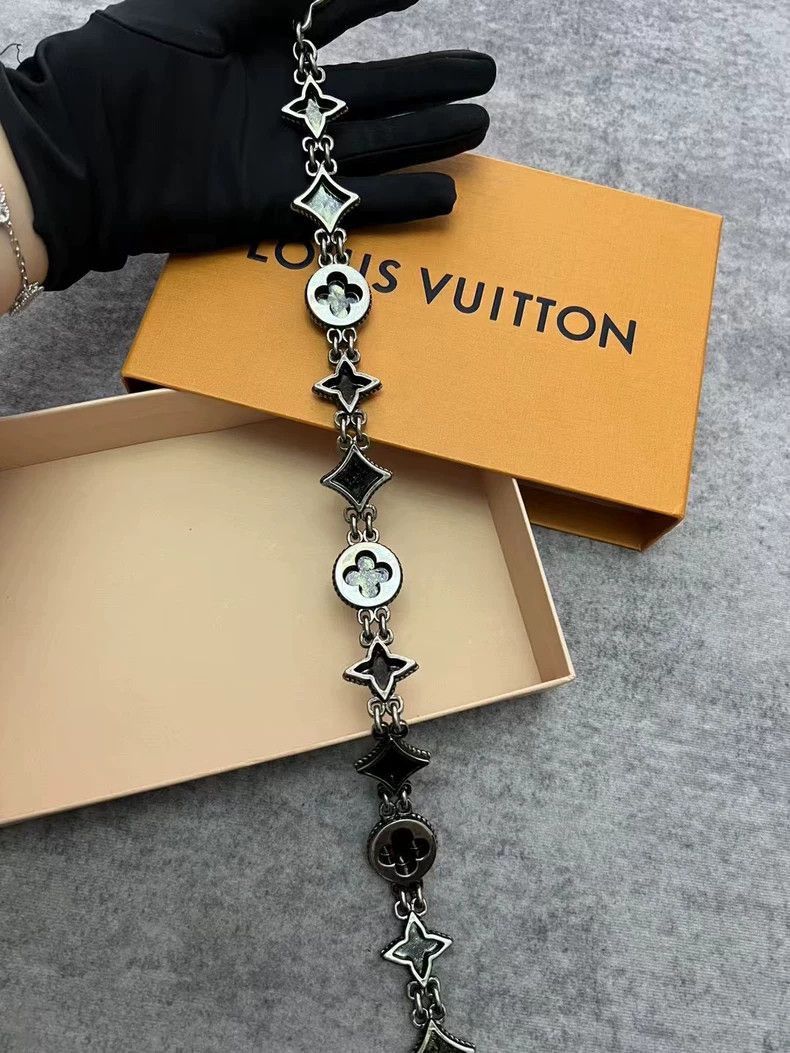 Louis Vuitton Louis Vuitton Vintage Striped Chain Bracelet-2508 Size ONE SIZE - 3 Thumbnail