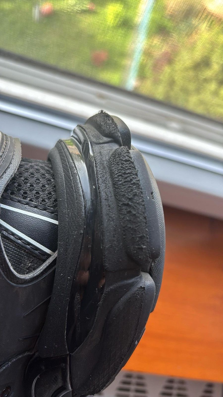 Balenciaga Balenciaga Track Runner V2 Black Size US 9 / EU 42 - 16 Thumbnail