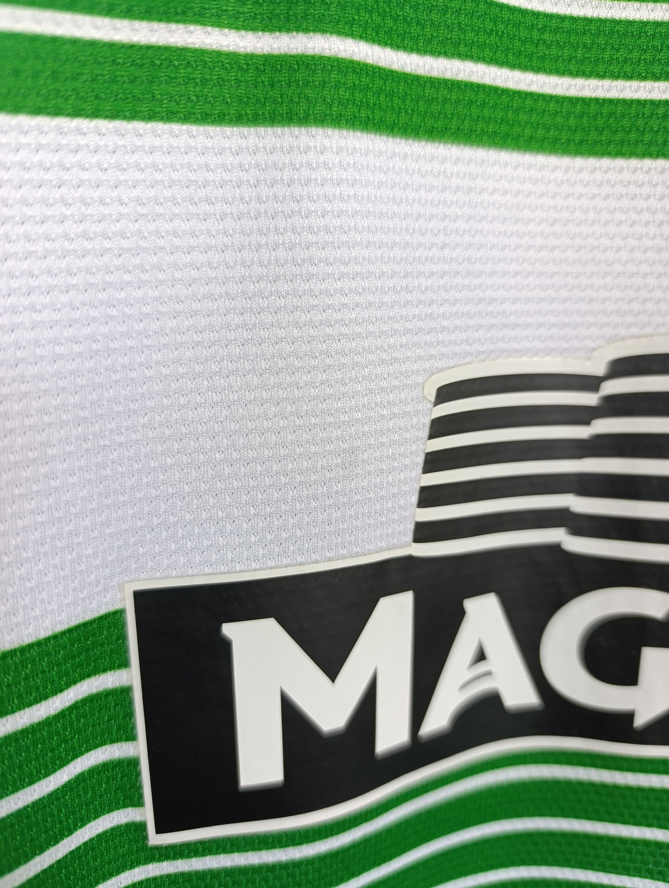 Nike NIKE CELTIC 2013 2015 HOME SHIRT FOOTBALL SOCCER JERSEY Size US S / EU 44-46 / 1 - 5 Thumbnail