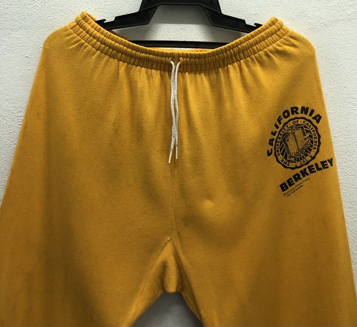 Hanes Vintage Hanes California Berkeley Made In Usa Joggers Pants Size US 29 - 3 Thumbnail