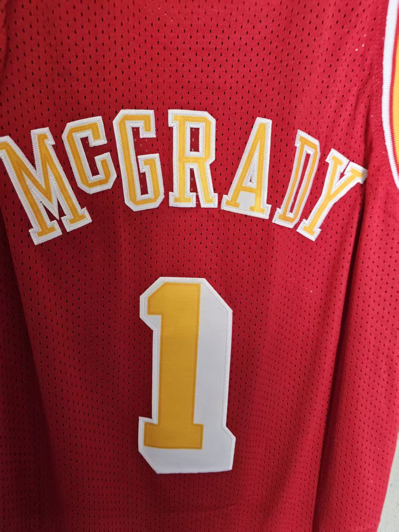 NBA Houston Rockets 1 Tracy McGrady Jersey L Size US L / EU 52-54 / 3 - 5 Thumbnail