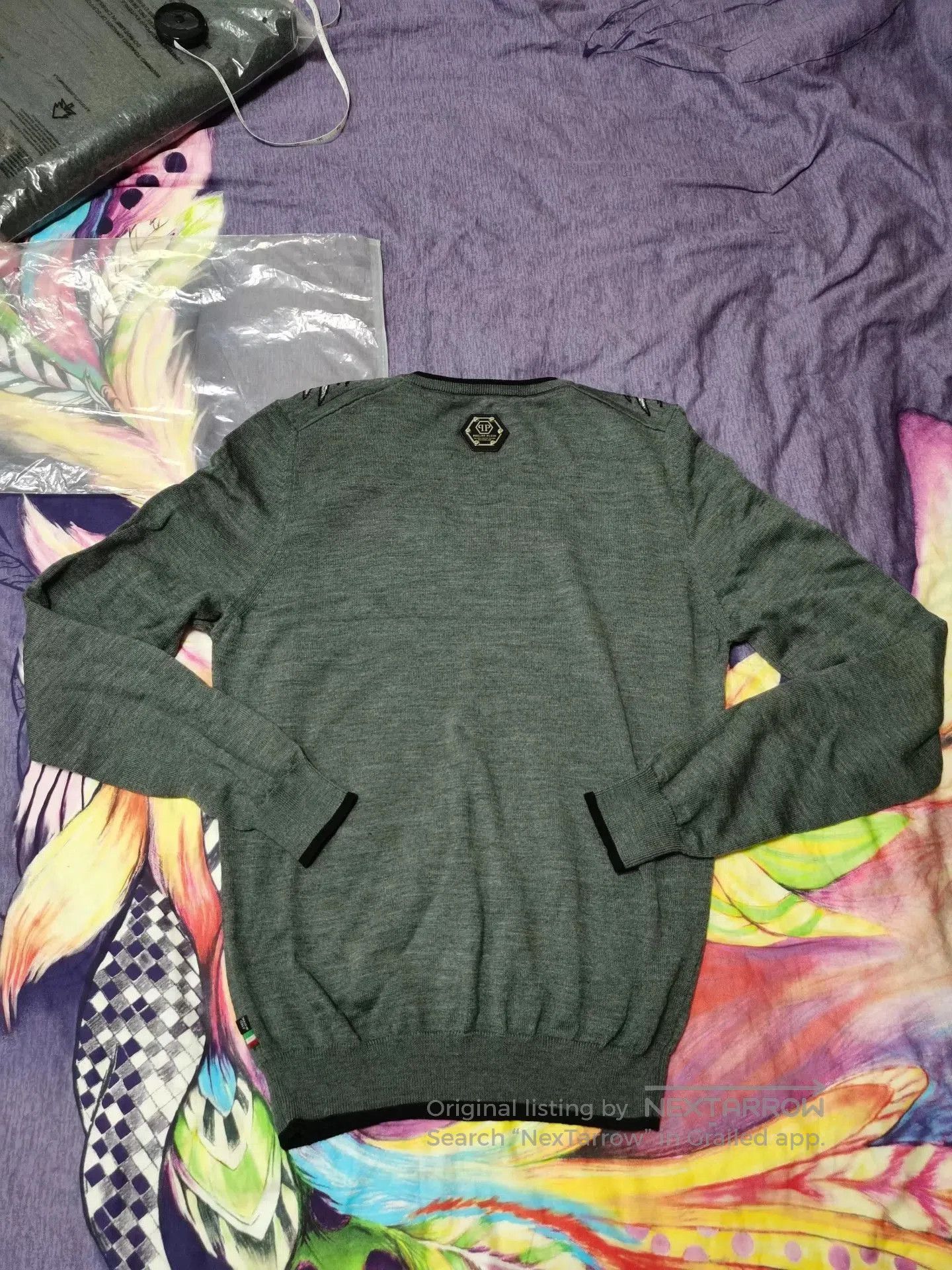 Philipp Plein Philipp Plein PP Skull V-Neck Wool Sweater. Size US M / EU 48-50 / 2 - 7 Thumbnail