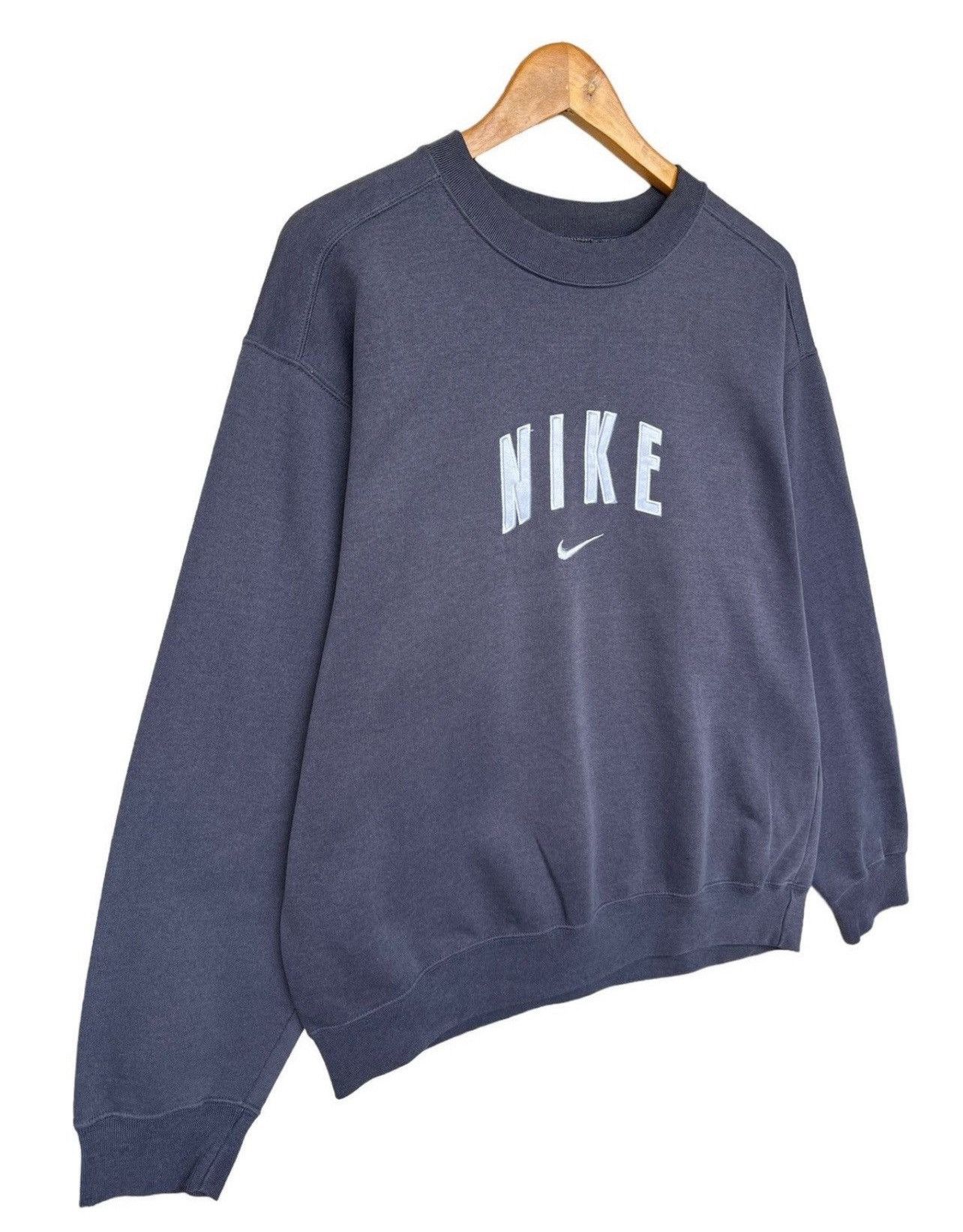 Nike × Vintage Vintage Nike Center Swoosh Spellout Baggy Sweatshirt Size US S / EU 44-46 / 1 - 3 Thumbnail
