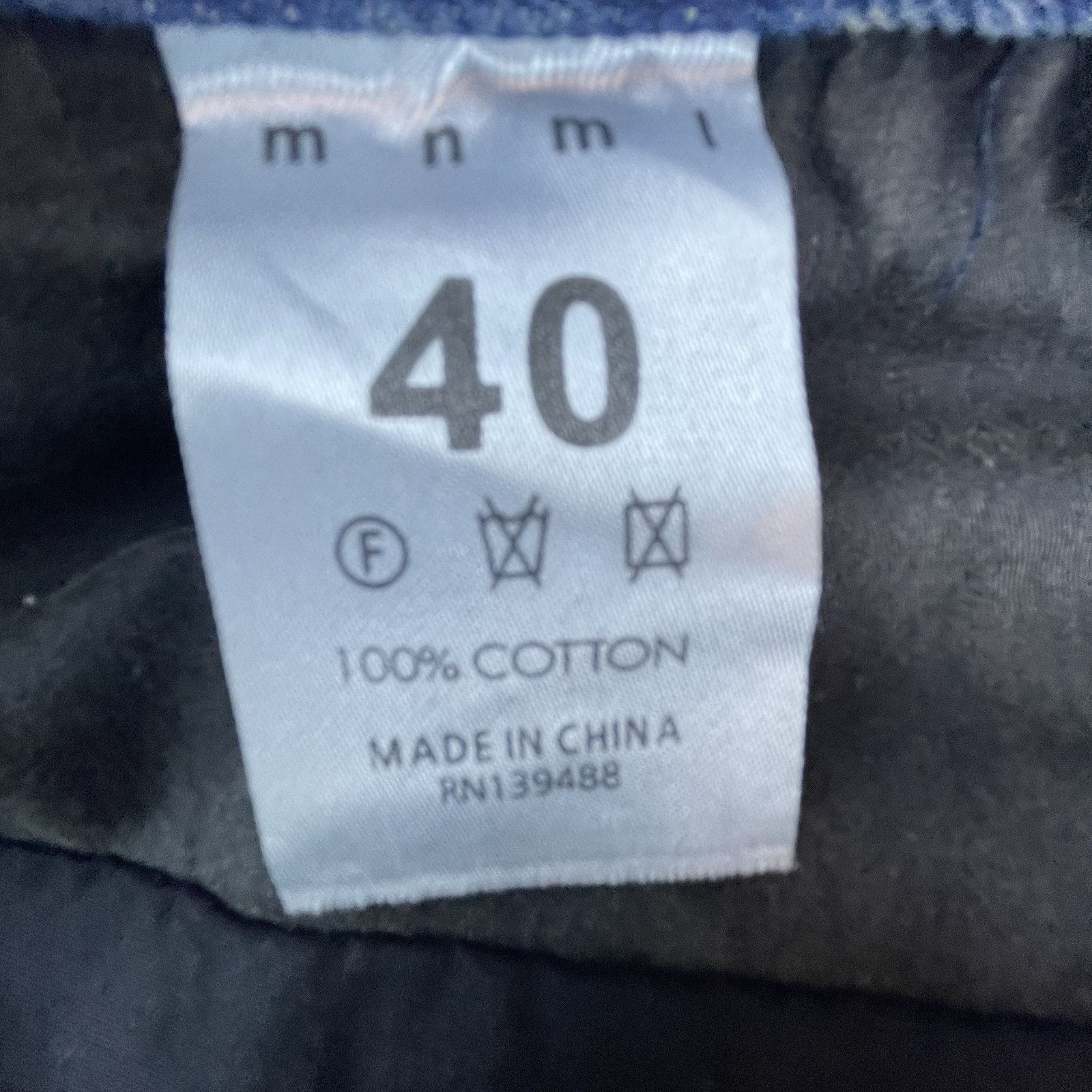 MNML MNML Jeans Mens 40 Straight Thrashed Button Fly Destroyed Size US 40 / EU 56 - 4 Thumbnail