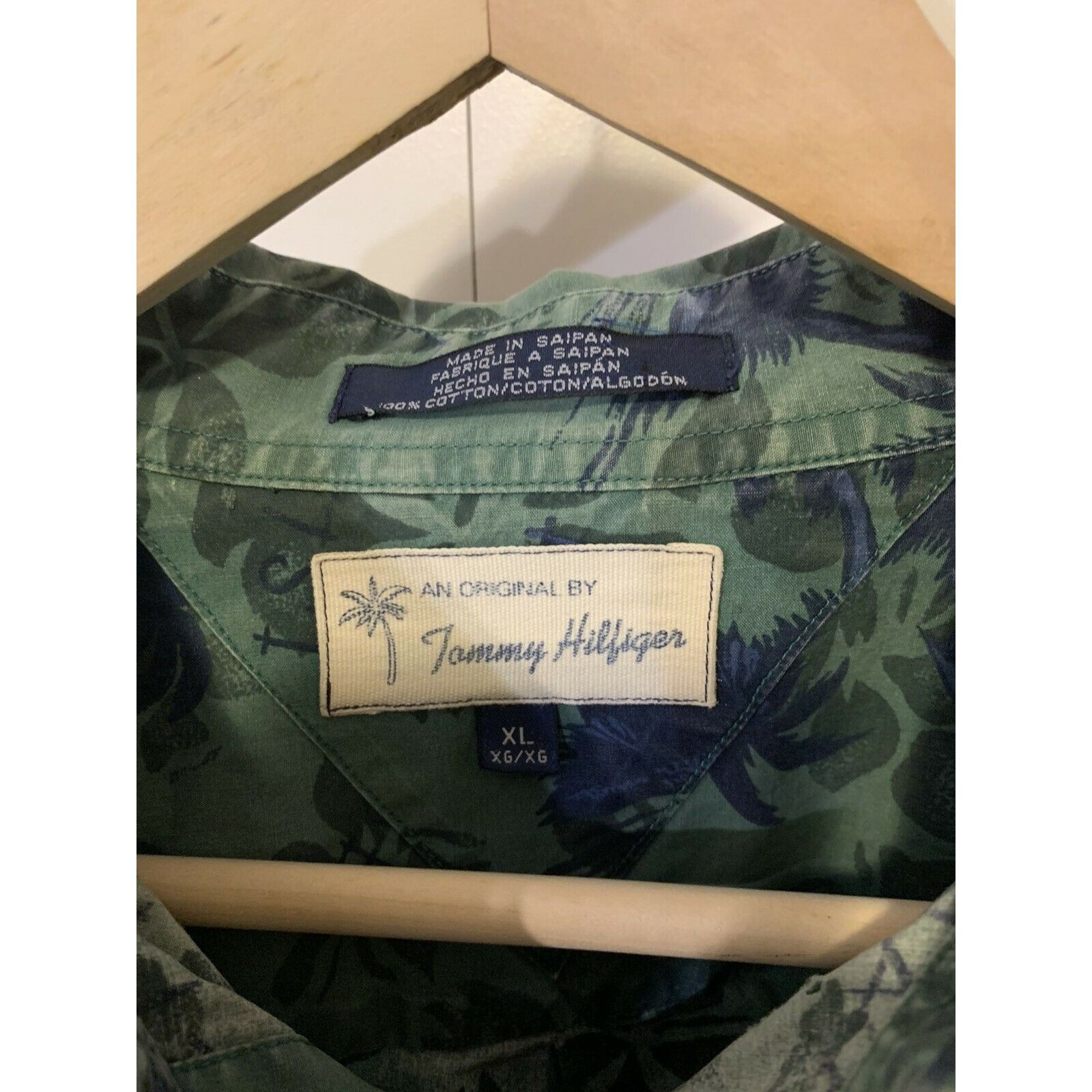 Tommy Hilfiger Vtg Tommy Hilfiger Green Blue Men’s Sz XL Button Up Hawaiian Size US XL / EU 56 / 4 - 2 Thumbnail