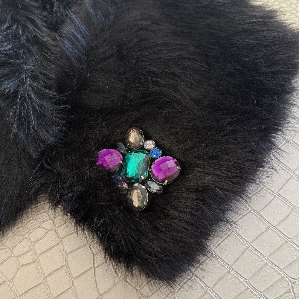 Zara NWT ZARA FAUX FUR STOLE WITH STONES Size ONE SIZE - 2 Thumbnail