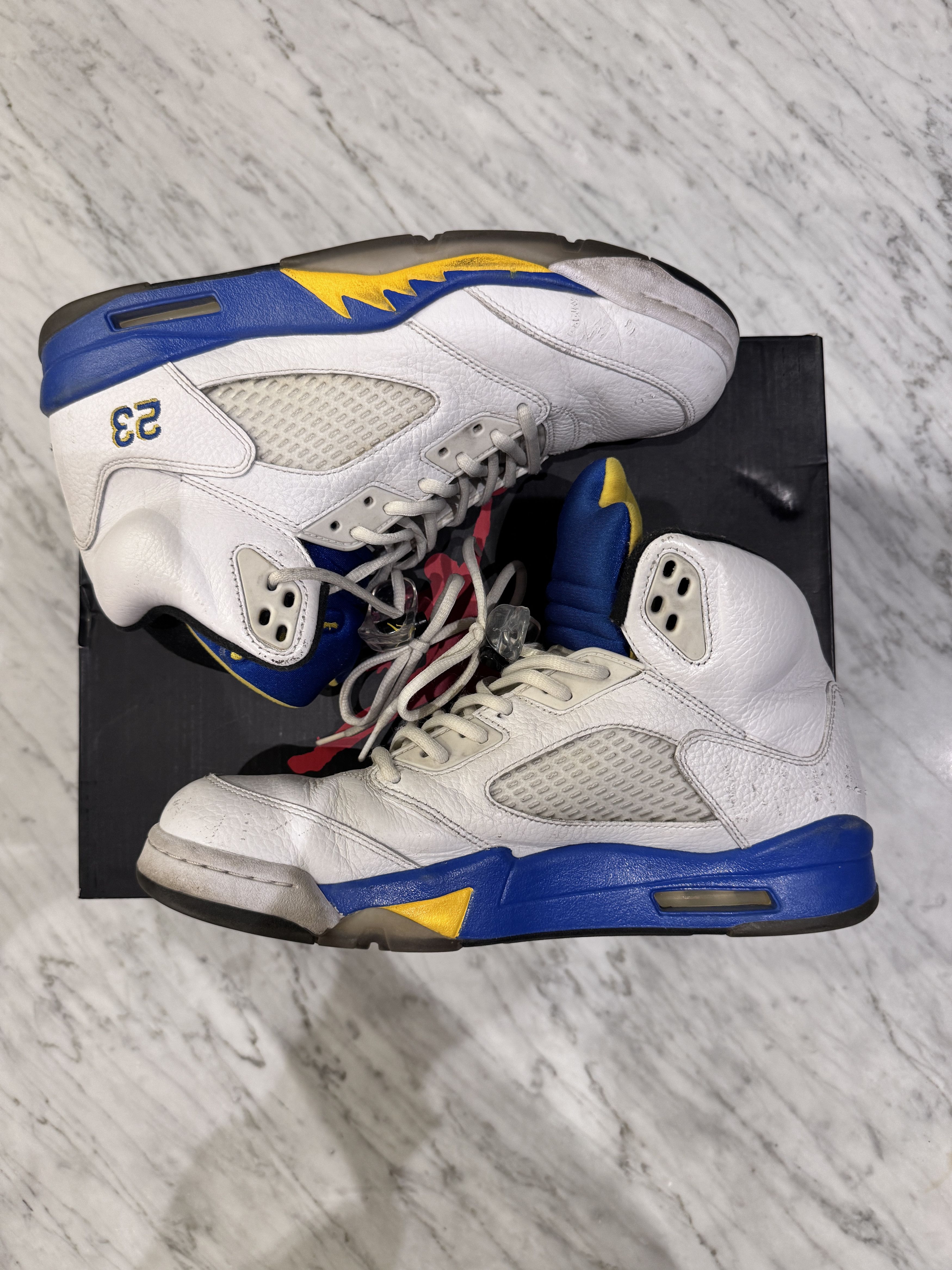 Jordan Brand Air Jordan 5 Laney Size US 10.5 / EU 43-44 - 6 Thumbnail