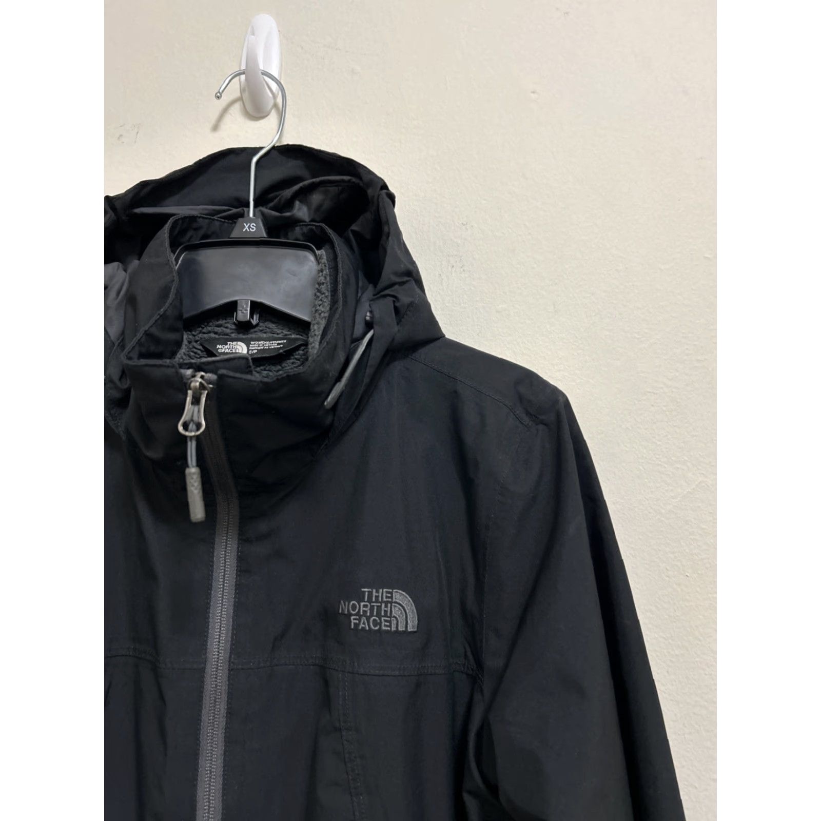 The North Face VINTAGE The North Face Jacket Womens Small Purple Hooded Full Zip Parka Fleece Lined Ski Women Size S / US 4 / IT 40 - 5 Thumbnail