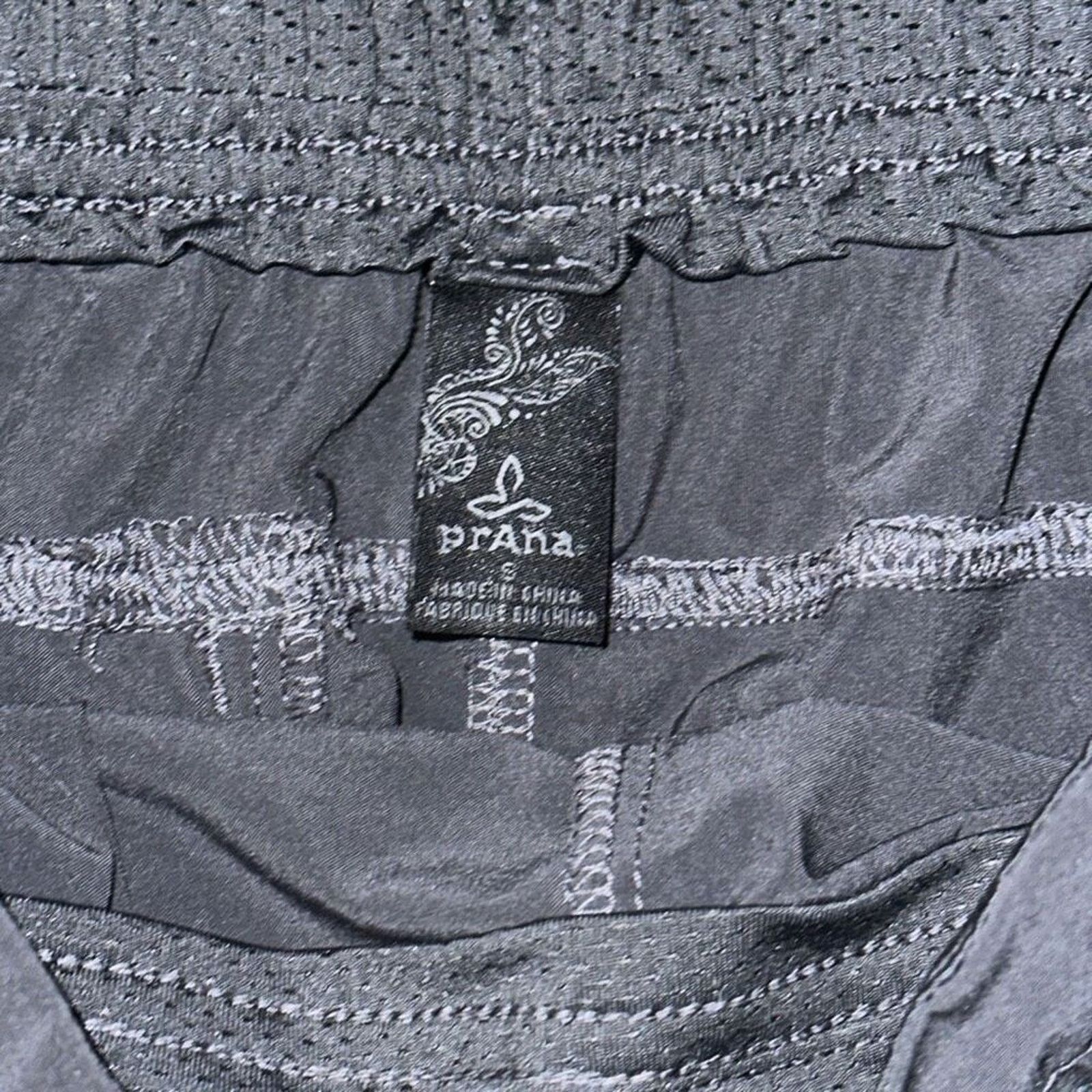 Prana Prana Cropped Gray Outdoor Pants with Waist Tie | Sz S Size 27" / US 4 / IT 40 - 3 Thumbnail