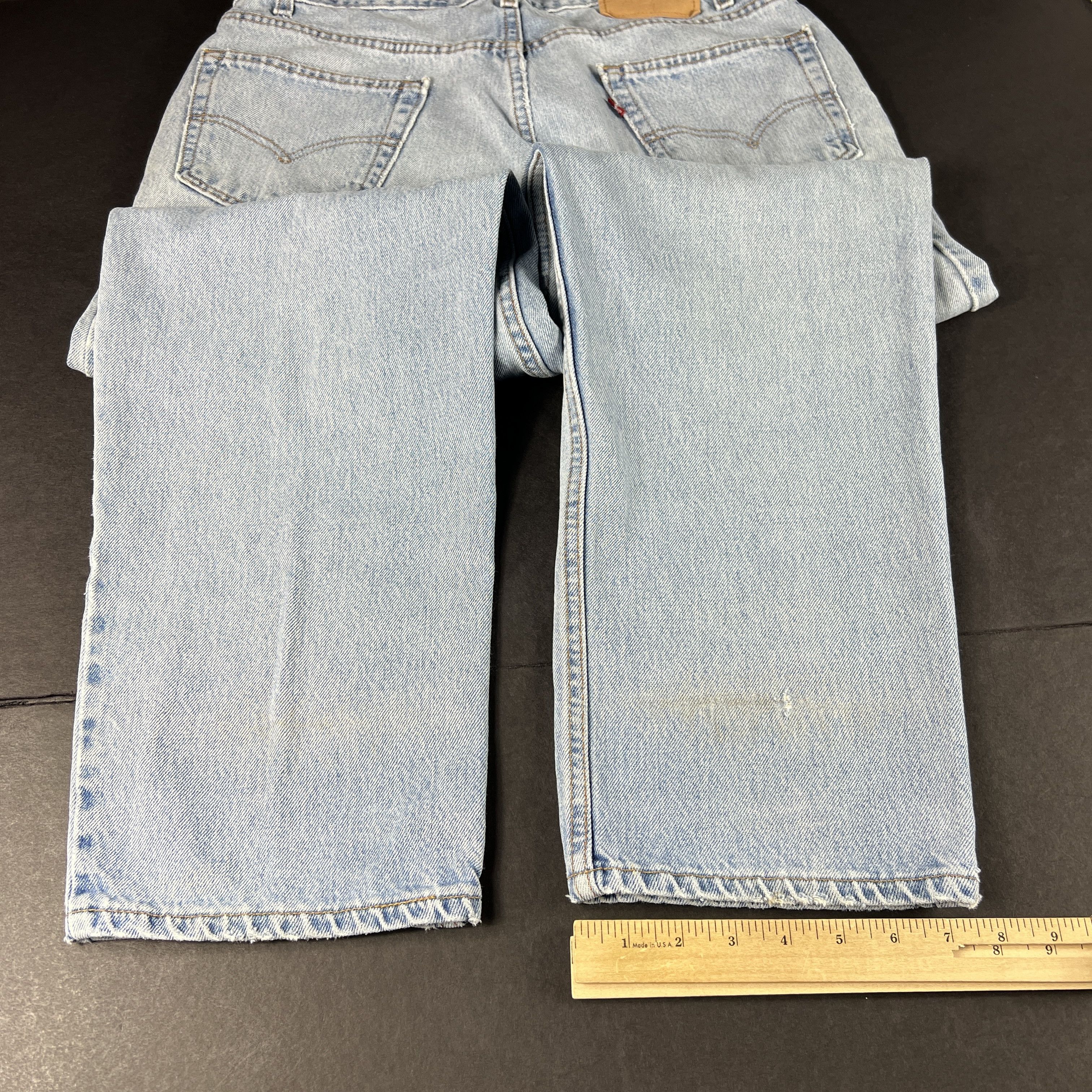 Levi's × Vintage Y2K Levi's Jeans 550 Relaxed Light Blue Faded Cotton Denim Size US 35 - 2 Thumbnail