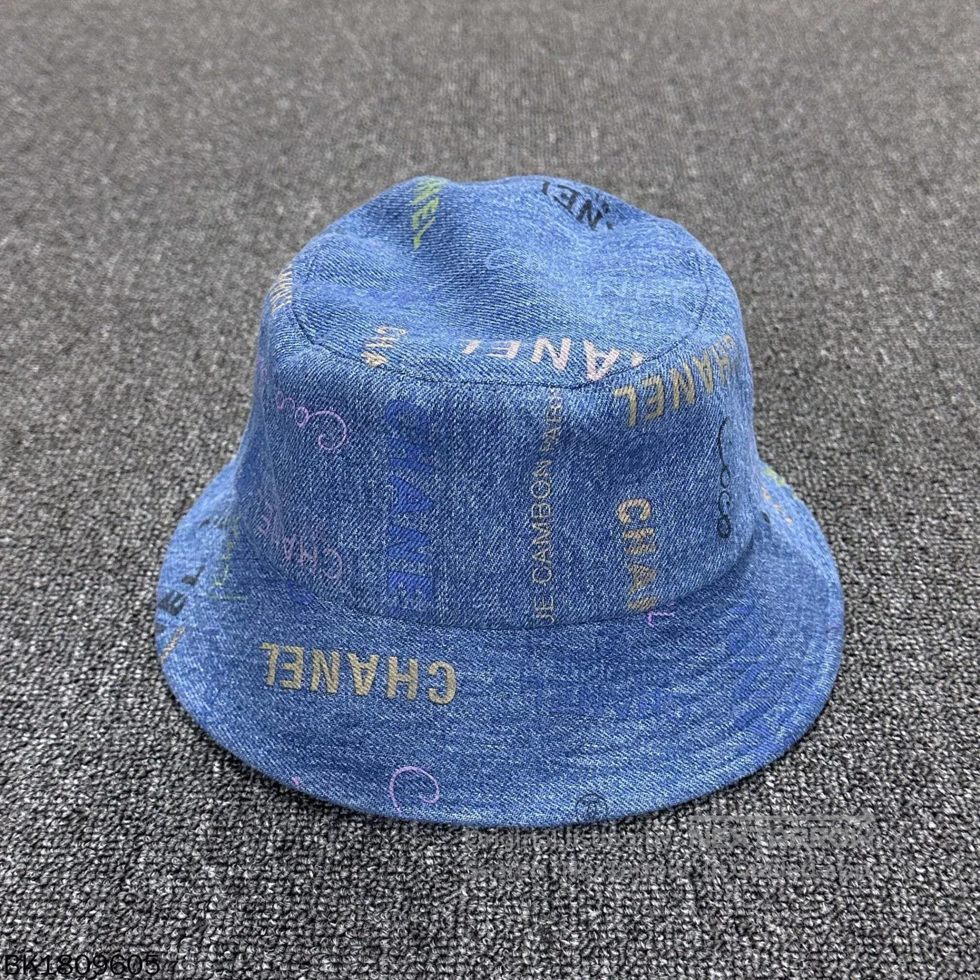 Chanel Chanel Denim Bucket Hat with Logo. Size ONE SIZE - 1 Thumbnail