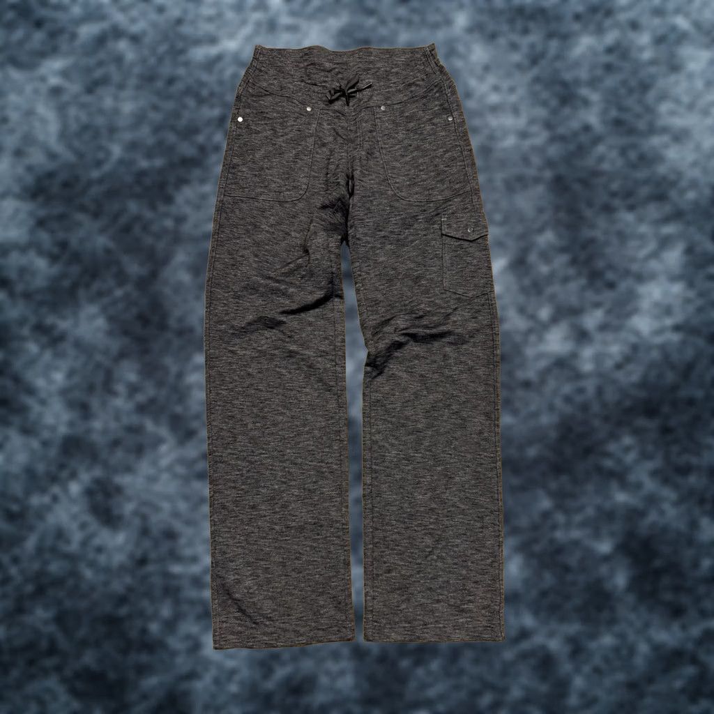 Vintage Kuhl Pants Womens 4 Gray Mova Straight Leg Pull Cargo Women Size Dark Grey Size 27" / US 4 / IT 40 - 1 Thumbnail