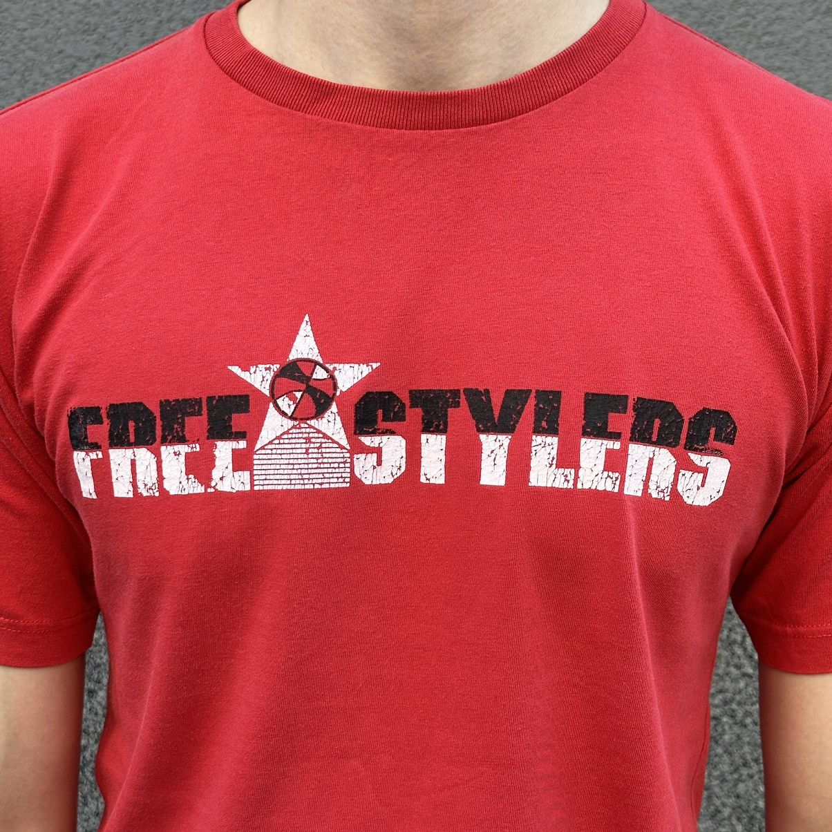 Nike × Vintage Vintage Nike Free Stylers T-shirts Big Logo 90s Y2K 00s Size US S / EU 44-46 / 1 - 4 Thumbnail