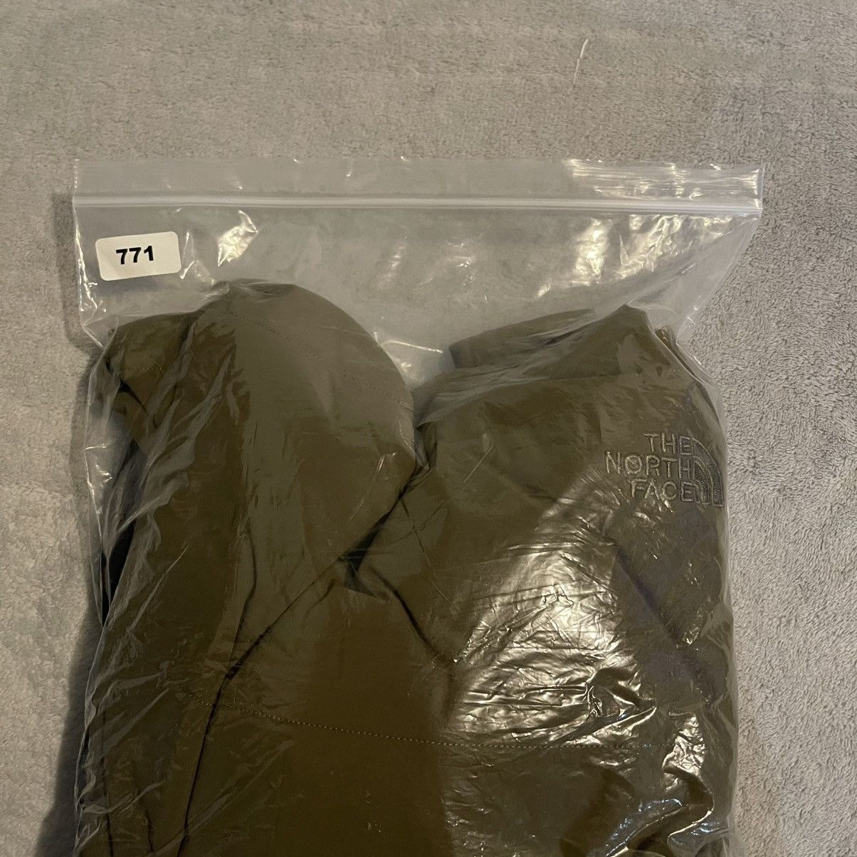 The North Face The North Face Mens XL Insulated Hoodie Jacket Green Black Size US XL / EU 56 / 4 - 9 Thumbnail