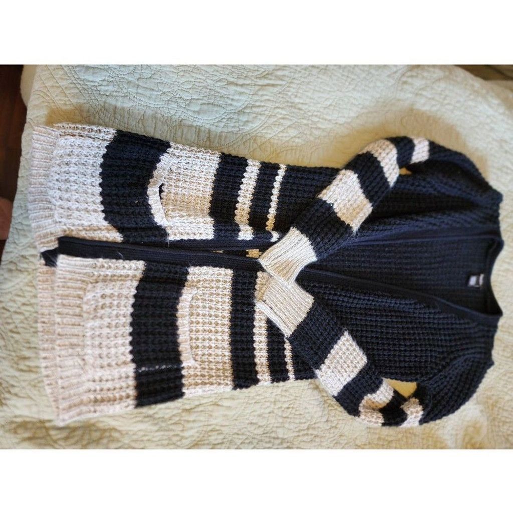 Other RUE 21 Black and Gray Sweater Size XS / US 0-2 / IT 36-38 - 8 Thumbnail