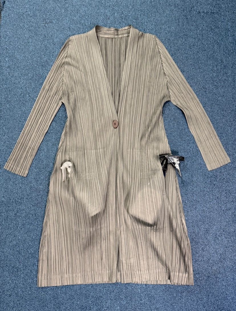 Pleats Please Issey Miyake Pleats Please Single Breast Cardigan Size S / US 4 / IT 40 - 2 Thumbnail
