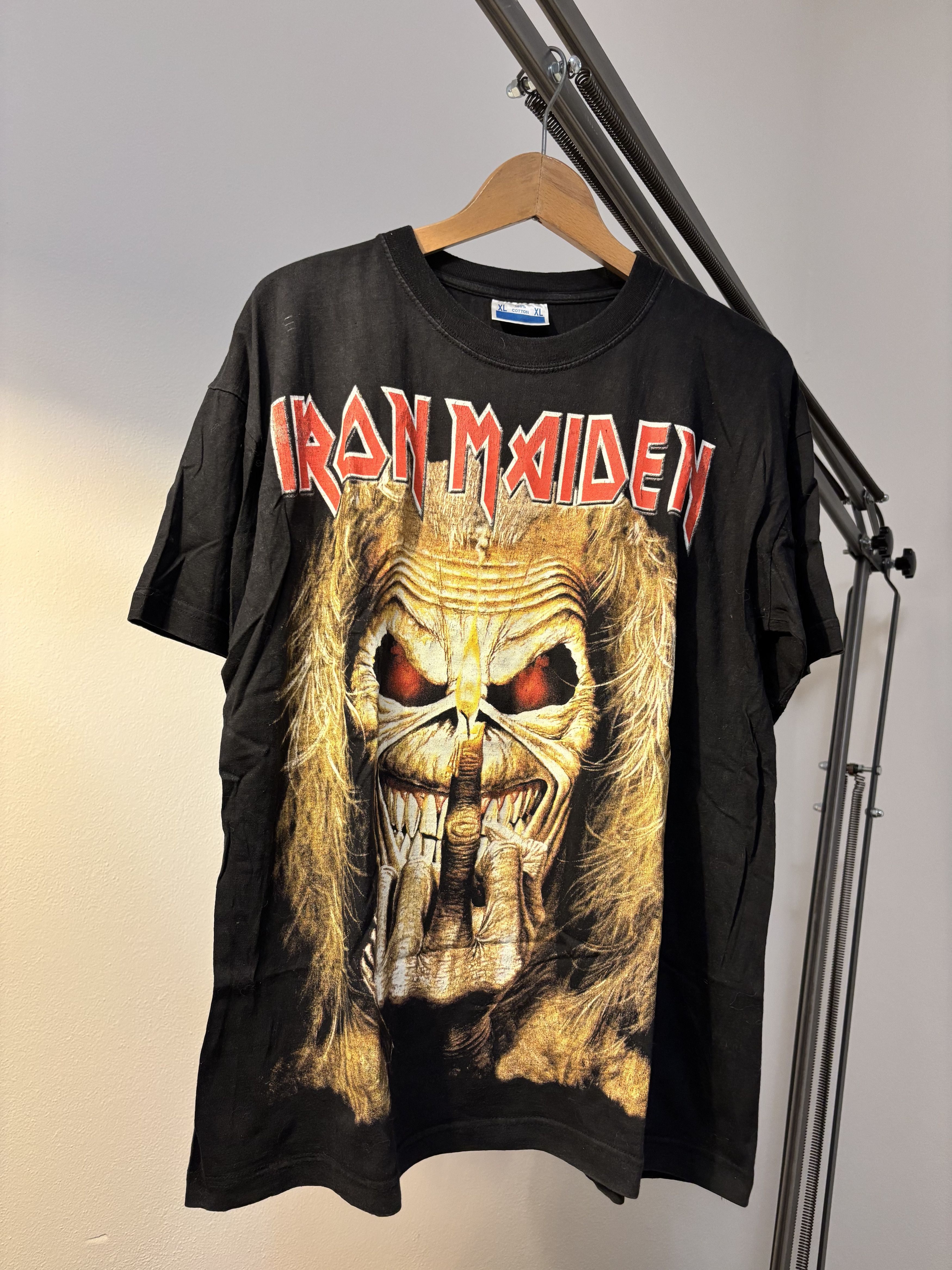 Iron Maiden Vintage 90s Iron Maiden middle finger t-shirt Size US XL / EU 56 / 4 - 1 Thumbnail