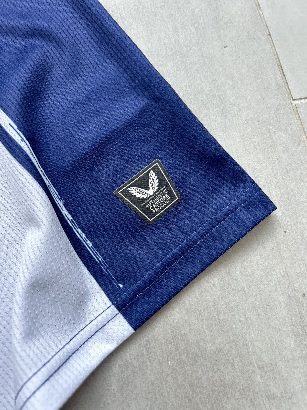 Castore Castore Hertha BSC Home 2025/26 Football Jersey Shirt Size US L / EU 52-54 / 3 - 7 Thumbnail