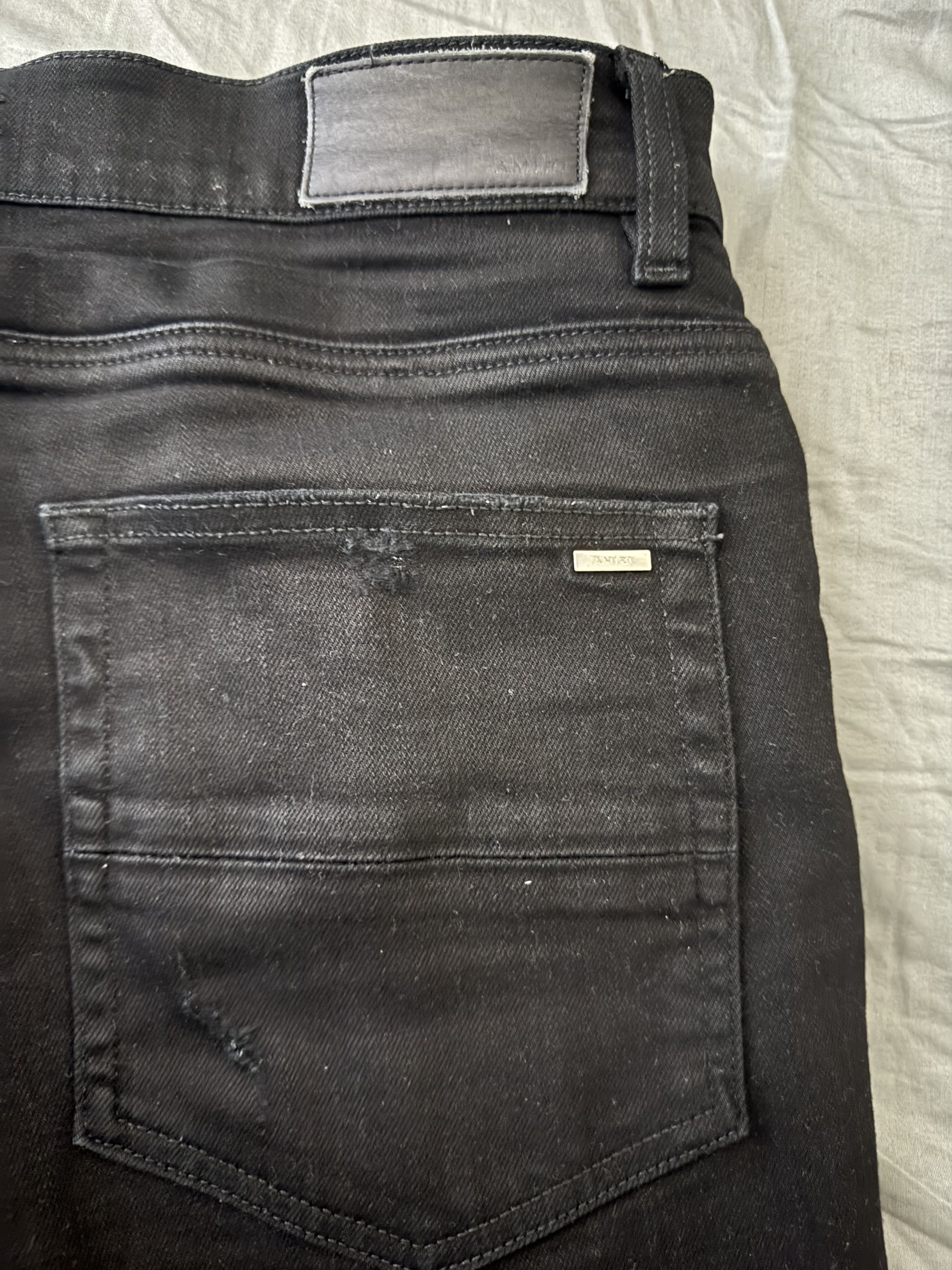 Amiri All black patch amiri denim jeans Size US 34 / EU 50 - 4 Thumbnail
