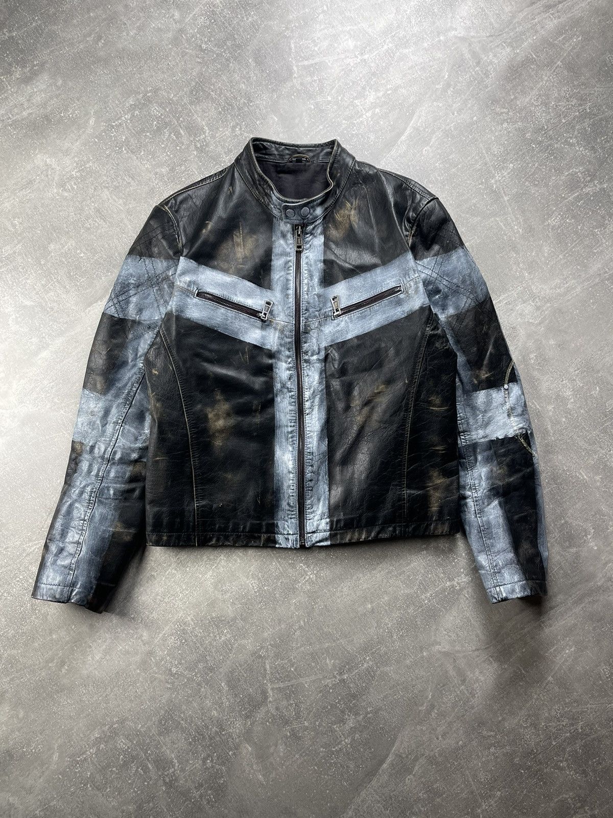 Vintage Vintage Archive Avant Garde Leather Zip Faded Cross Jacket Size US L / EU 52-54 / 3 - 3 Thumbnail