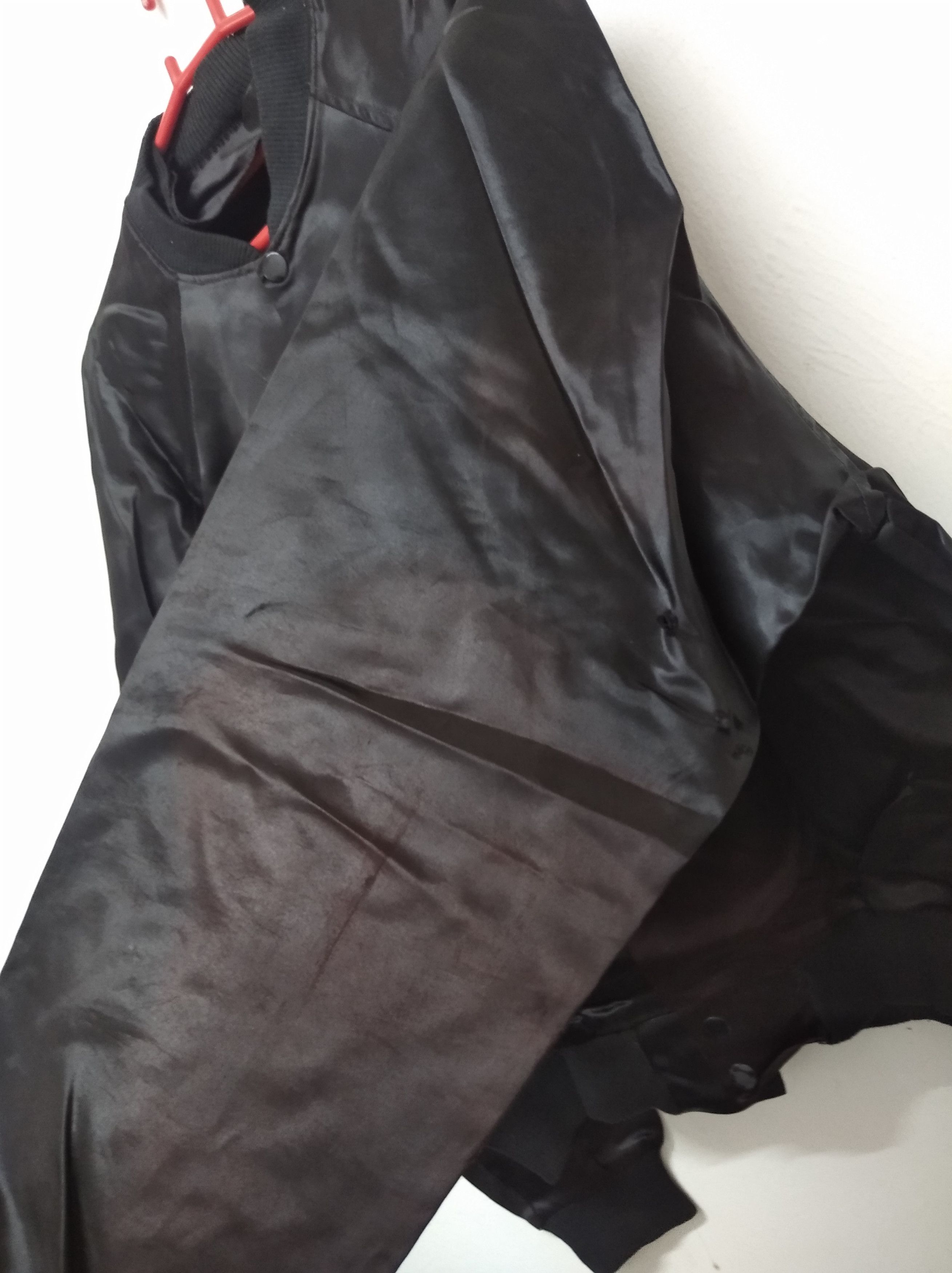 Judas Priest × Vintage Vintage Judas priest 1983 satin jacket band Size US L / EU 52-54 / 3 - 7 Thumbnail