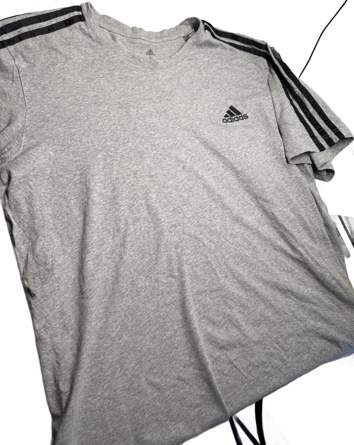Adidas Adidas Grey Athletic T-Shirt with Black Stripes Size US XL / EU 56 / 4 - 3 Thumbnail