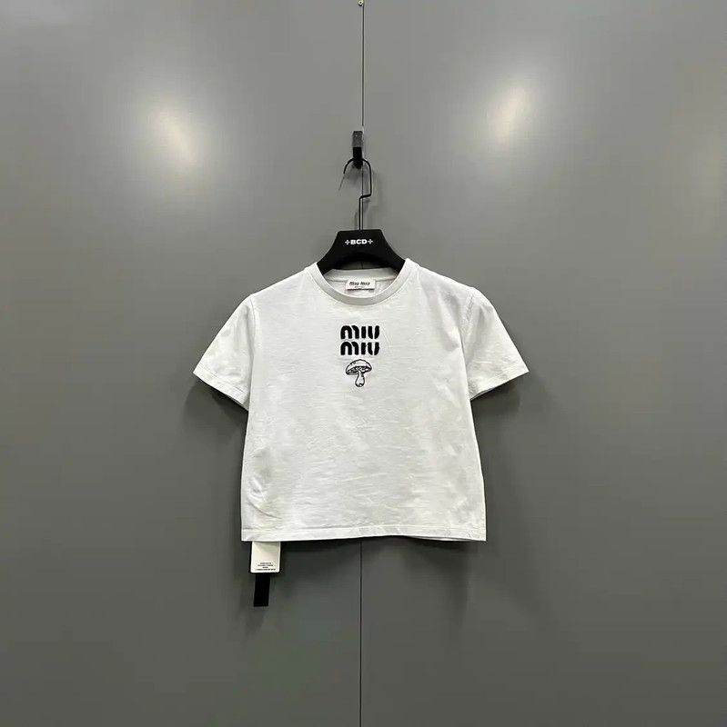 Miu Miu Miu Miu Summer White Logo Cropped T-Shirt 0089 Size L / US 10 / IT 46 - 1 Thumbnail