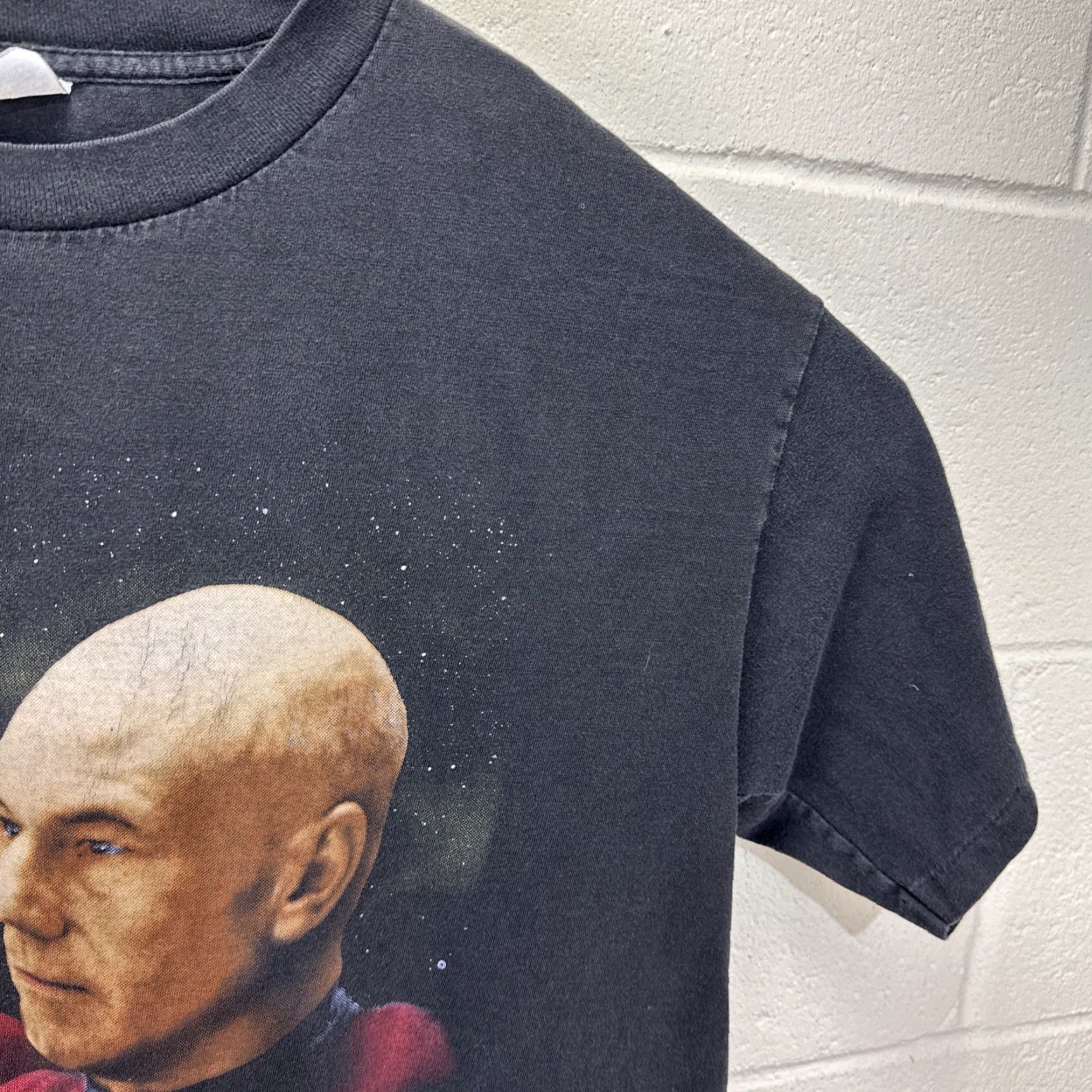 Vintage VINTAGE Star Trek Generations Men's XL T-Shirt Crew Neck Short Sleeve Black Sci-Fi Logo 90s Size US XL / EU 56 / 4 - 6 Thumbnail
