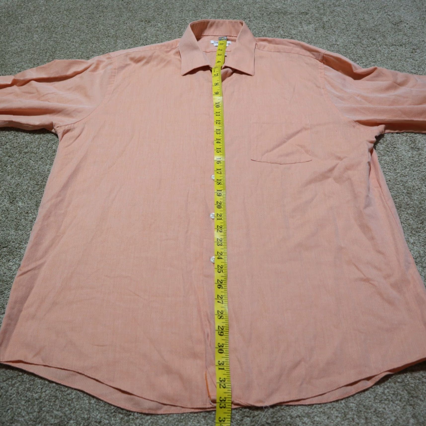 Van Heusen Van Heusen Peach Pink Regular Fit Button-Up Shirt Long Sleeve Men Size 16 32/33 Size US L / EU 52-54 / 3 - 6 Thumbnail