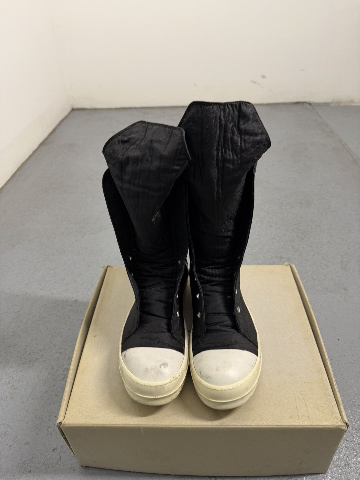 Rick Owens Drkshdw Rick Owens Drkshdw Laceless High Ramones With Box Size US 11 / EU 44 - 6 Thumbnail