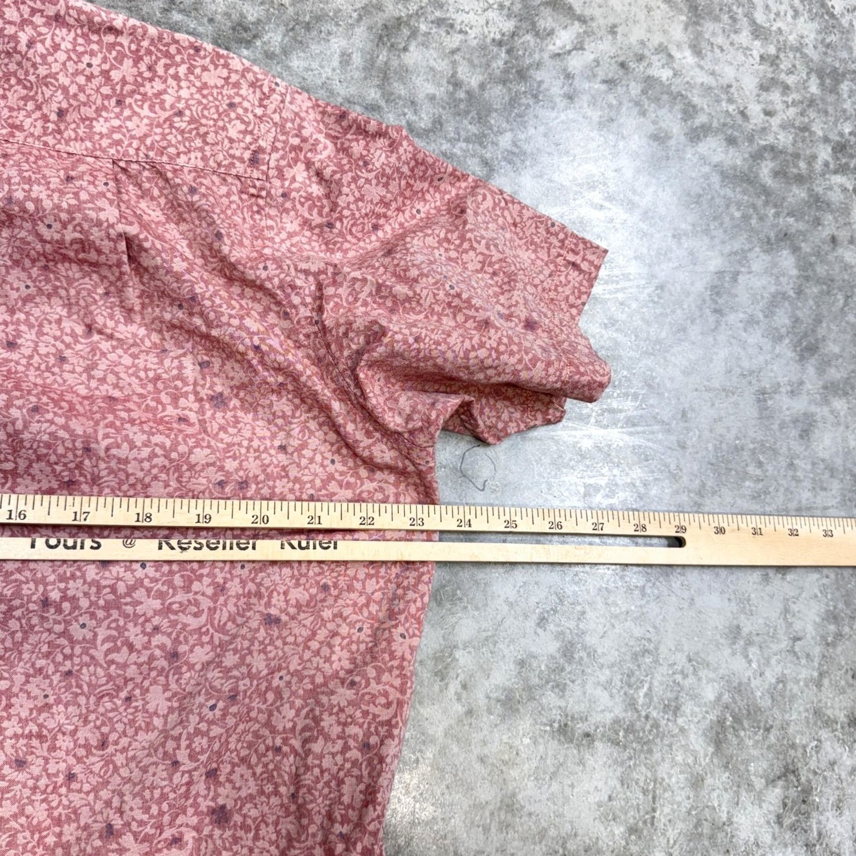 Vintage Crocodile Shirt Mens L Pink Floral Button Down Short Sleeve Japan Fabric Size US L / EU 52-54 / 3 - 6 Thumbnail