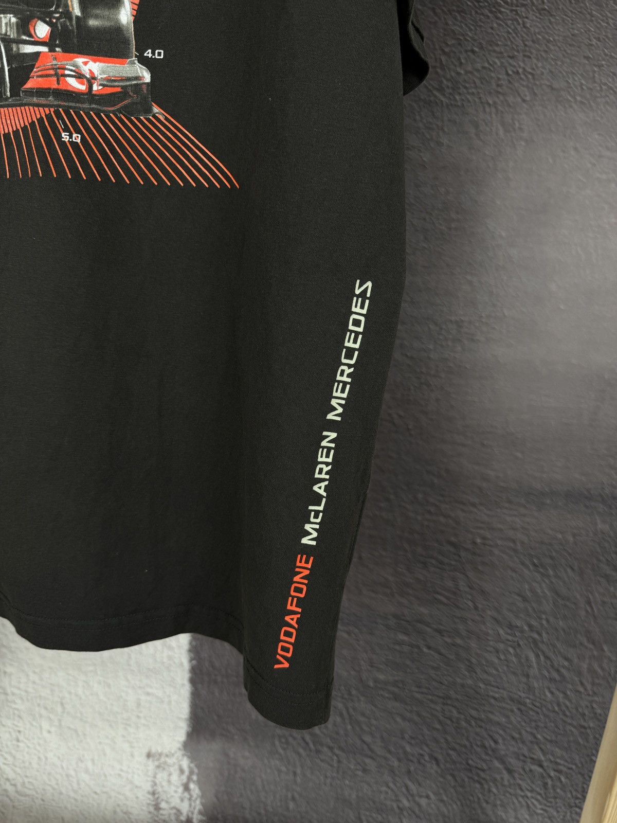 Mercedes-Benz × Vintage Vintage Rare Vodafone McLaren Mercedes pushing the limit tee Size US XXL / EU 58 / 5 - 6 Thumbnail
