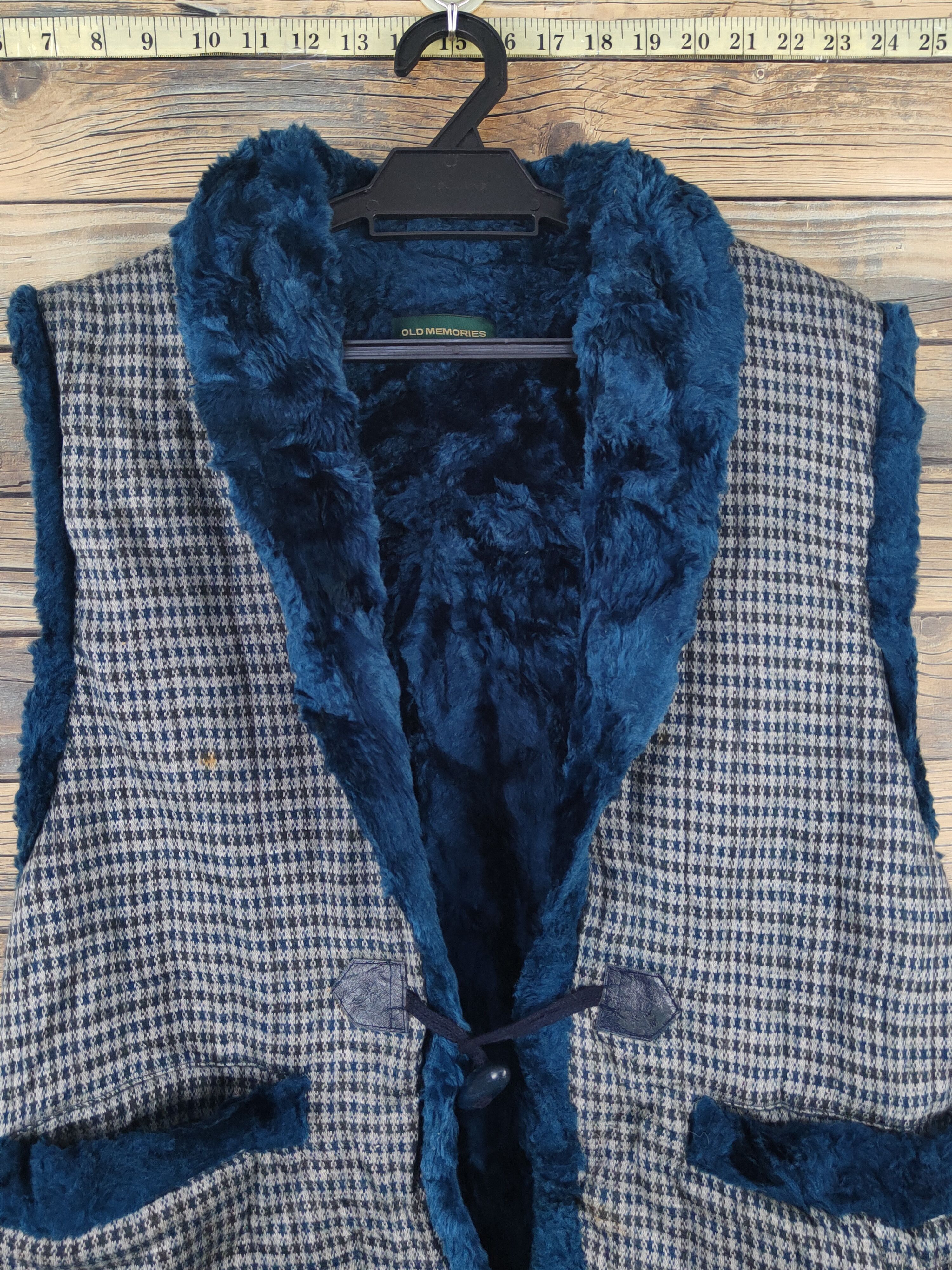 Japanese Brand × Vintage Retro Vintage Old Memories Blue Gray Fur Mohair Vests Size US S / EU 44-46 / 1 - 3 Thumbnail