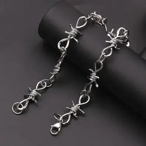 Jewelry x Vintage Thorns Punk Necklace in Silver, Men's