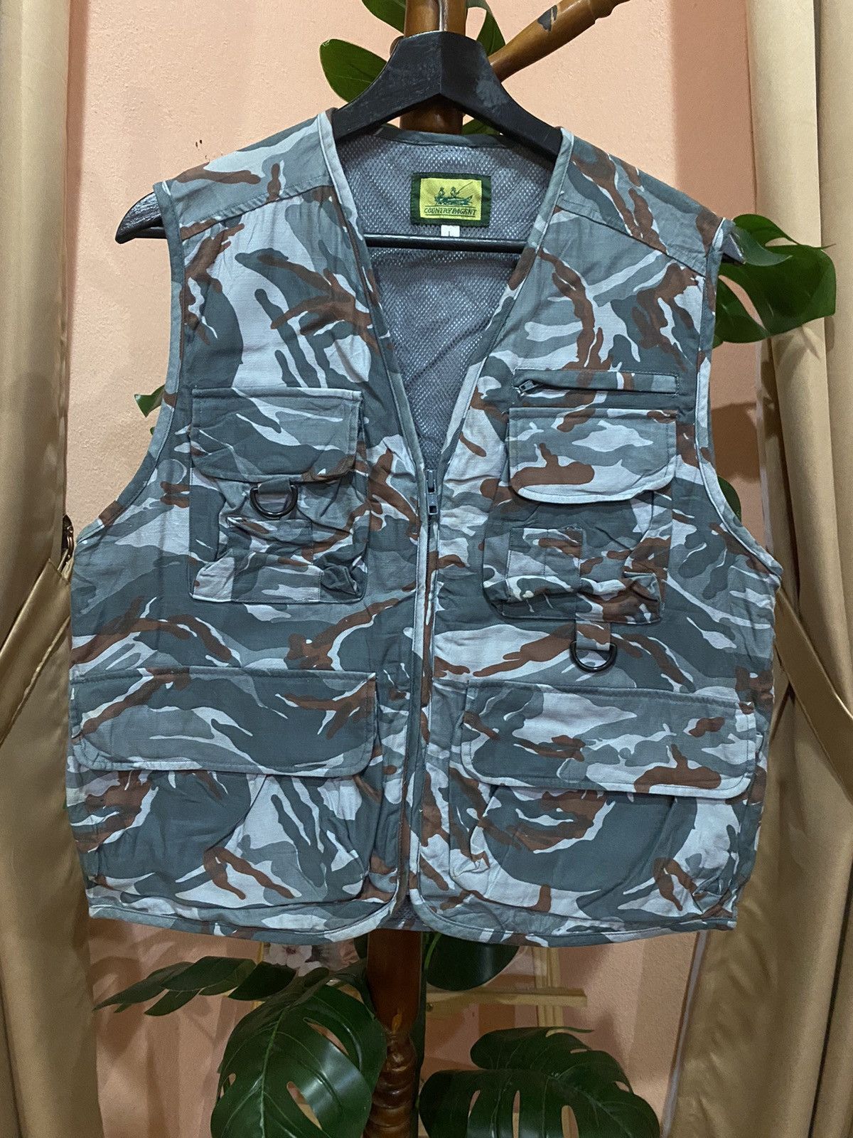 Other VINTAGE COUNTRY PAGENT CAMO UTILITY VEST Size US L / EU 52-54 / 3 - 3 Thumbnail