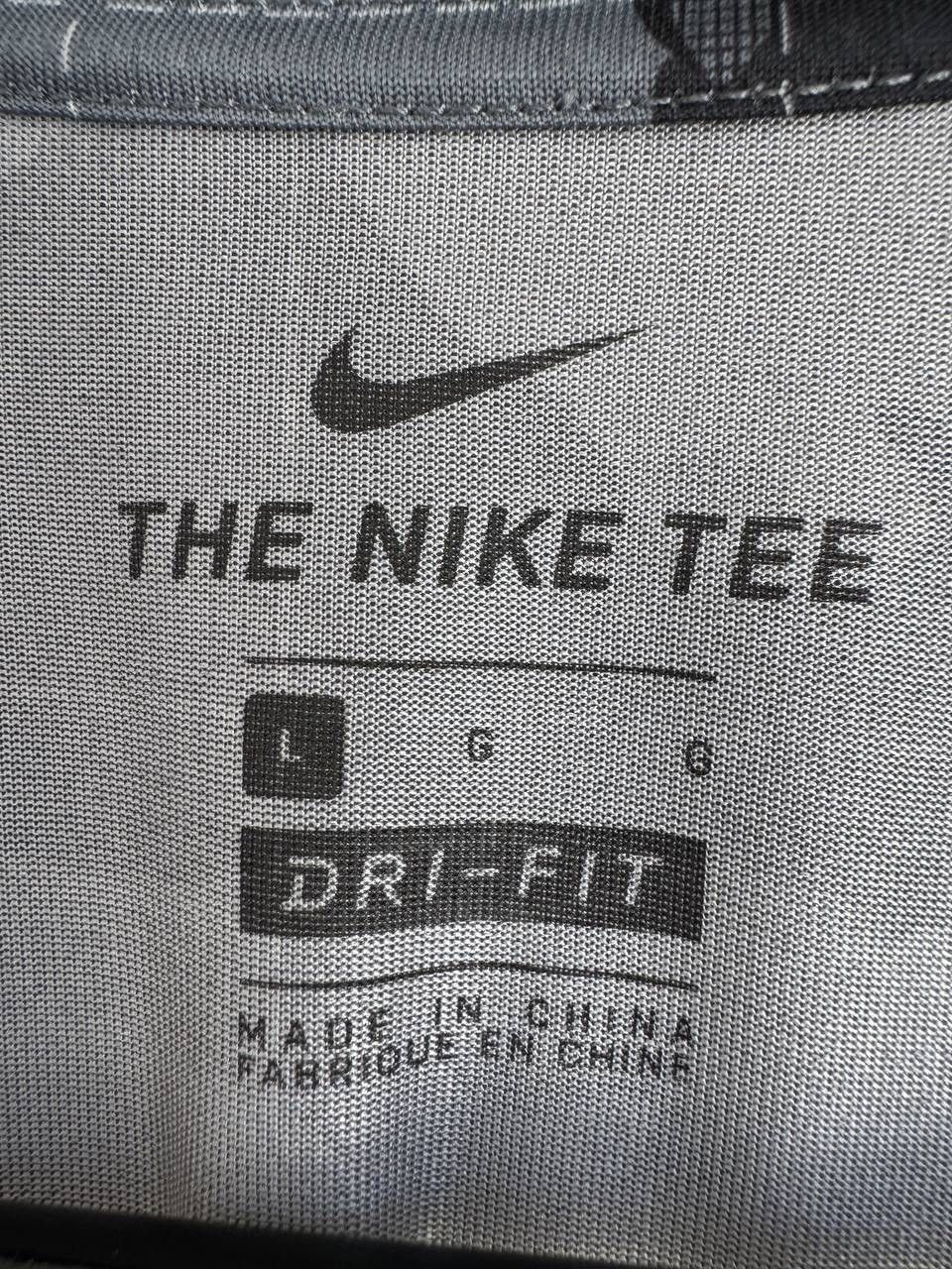 Nike Nike Dri Fit men's sports t-shirt size L Size US L / EU 52-54 / 3 - 4 Thumbnail