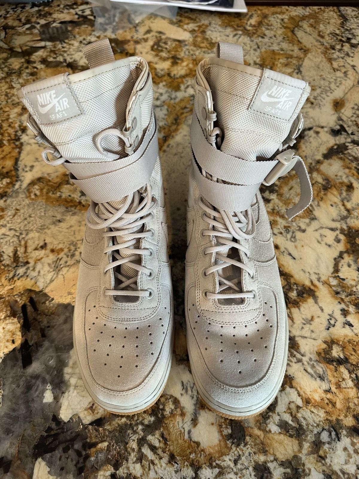 Nike SF Nike Air Force 1 Size US 11 / EU 44 - 3 Thumbnail