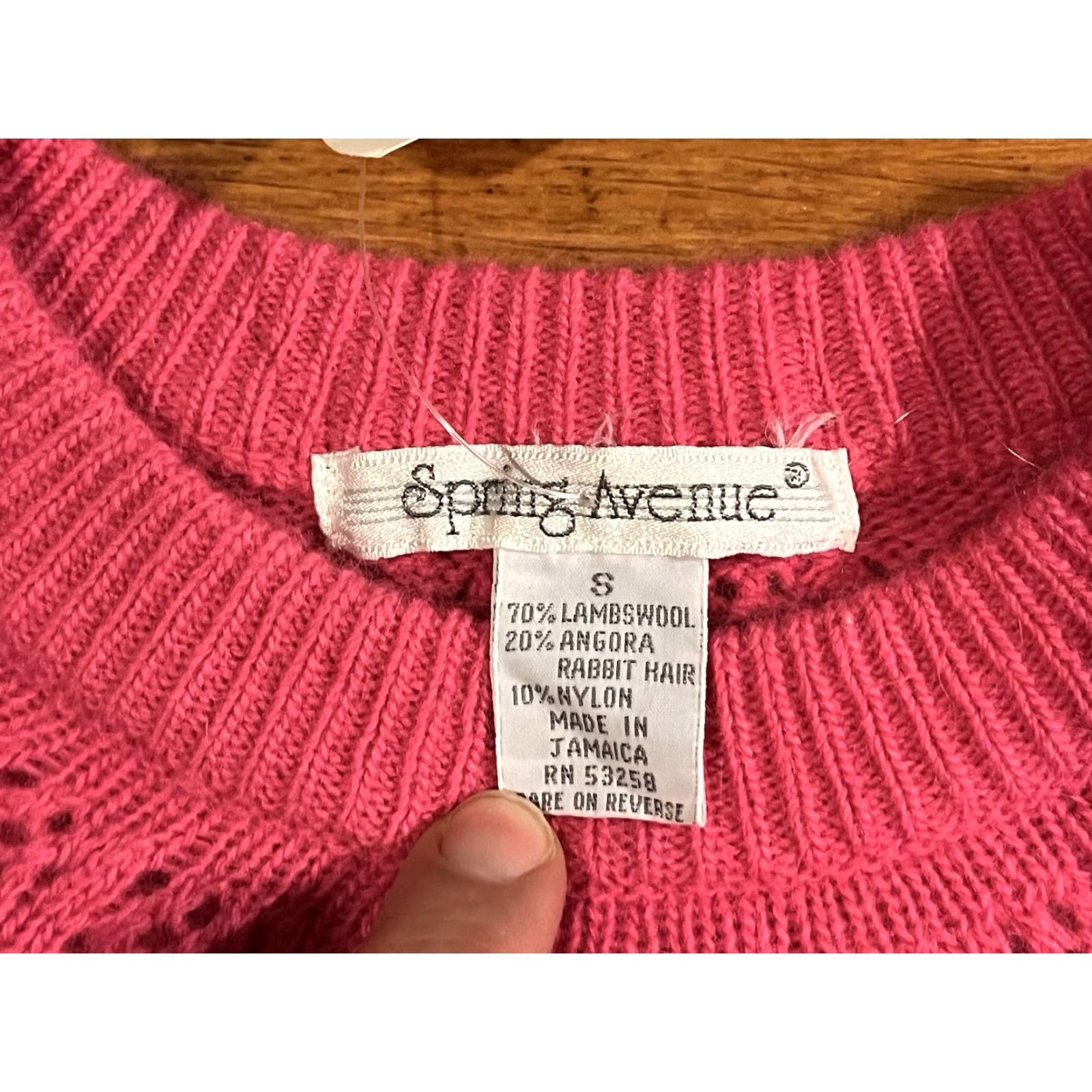 Vintage VINTAGE Spring Avenue Yoke Sweater Women’s Small Pink Angora Wool Blend Knit Sweater Pullover Size S / US 4 / IT 40 - 4 Thumbnail