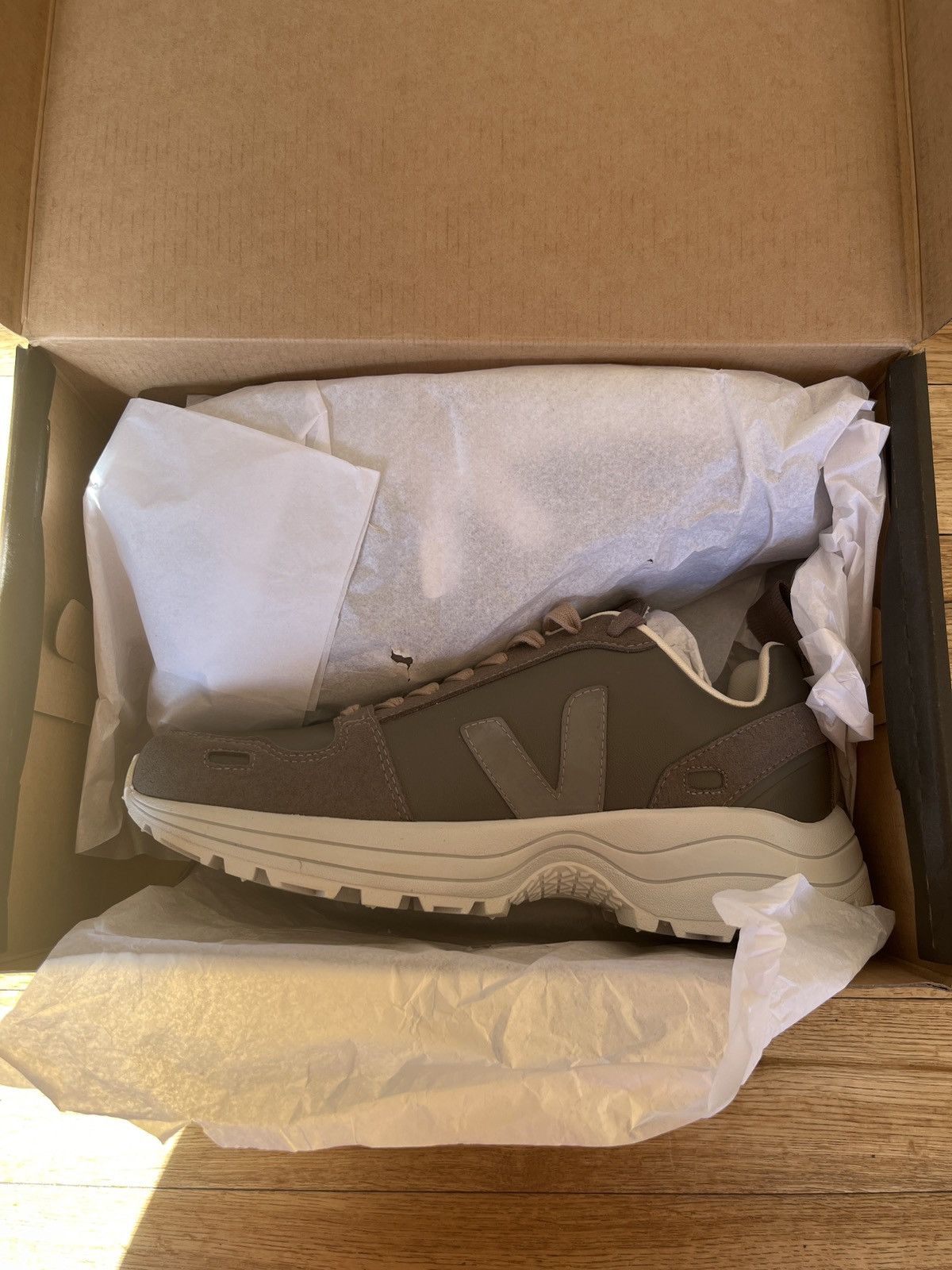 Rick Owens × Veja Rick Owens x Veja Hiking Sneaker Dust F/W21 43/10 brand new Size US 10 / EU 43 - 7 Thumbnail