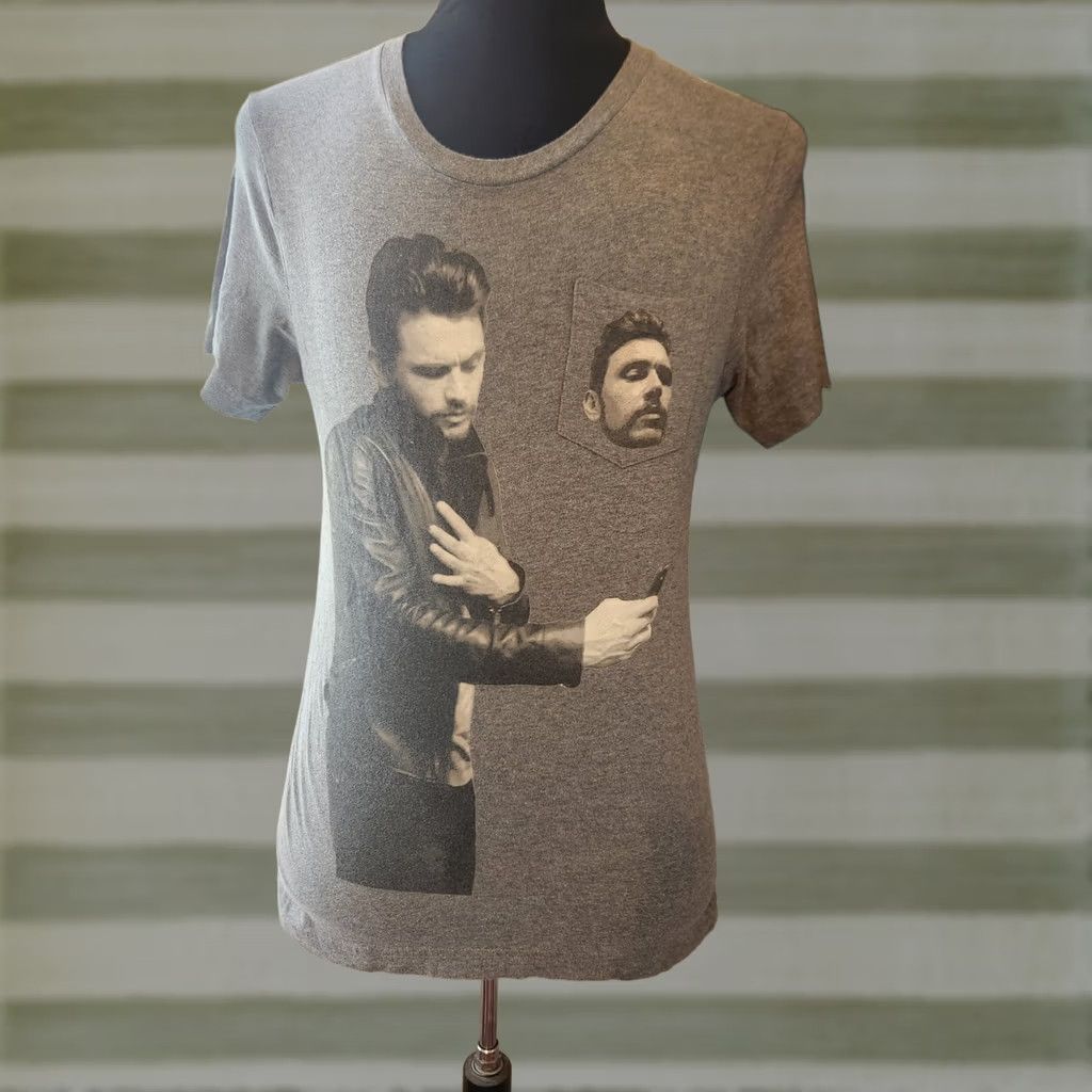 Vintage James Franco Selfie Gray Pocket Print Short Sleeve T Shirt Size Medium Size US M / EU 48-50 / 2 - 1 Thumbnail