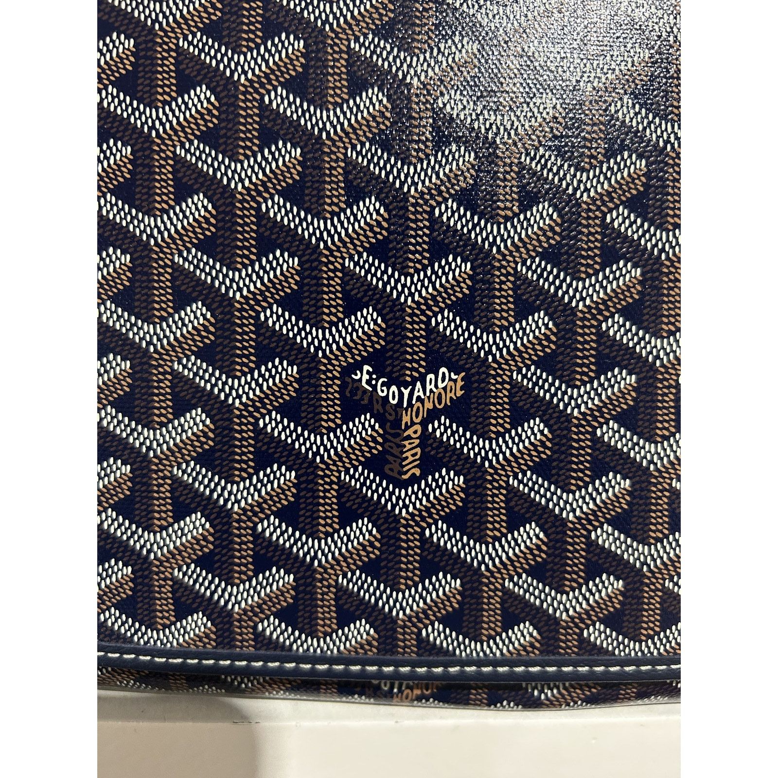 Goyard GOYARD NAVY CAPETIEN MESSENGER BAG SIZE MM PREOWNED Size ONE SIZE - 5 Thumbnail