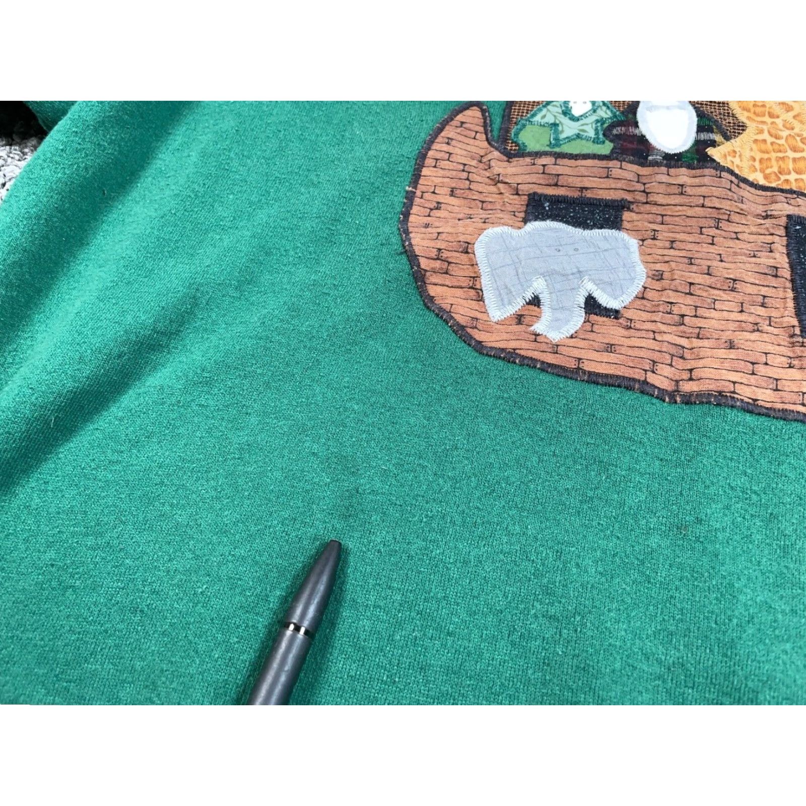 Hanes VINTAGE Hanes Sweatshirt Graphic Print Green 2XL Crew Neck Heavyweight Cotton-Polyester Fall Winter Mens Mens 90s Retro Size US XXL / EU 58 / 5 - 4 Thumbnail