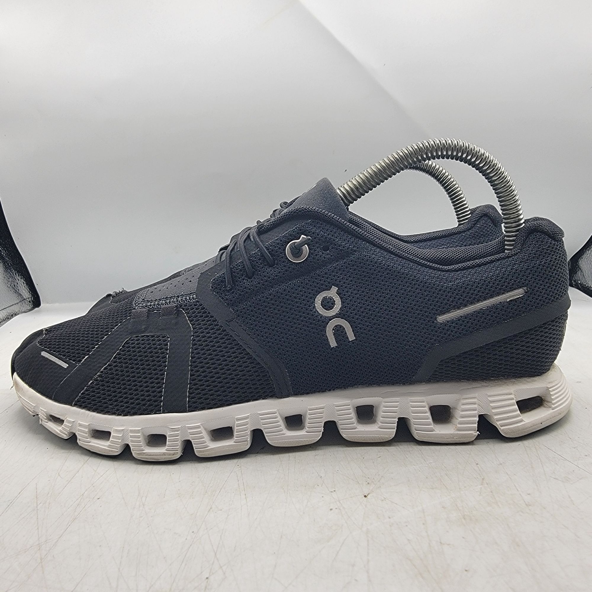 On On Cloud 5 Womens 8 Black Running Shoes Athletic Causal Comf Size US 8 / IT 38 - 12 Thumbnail